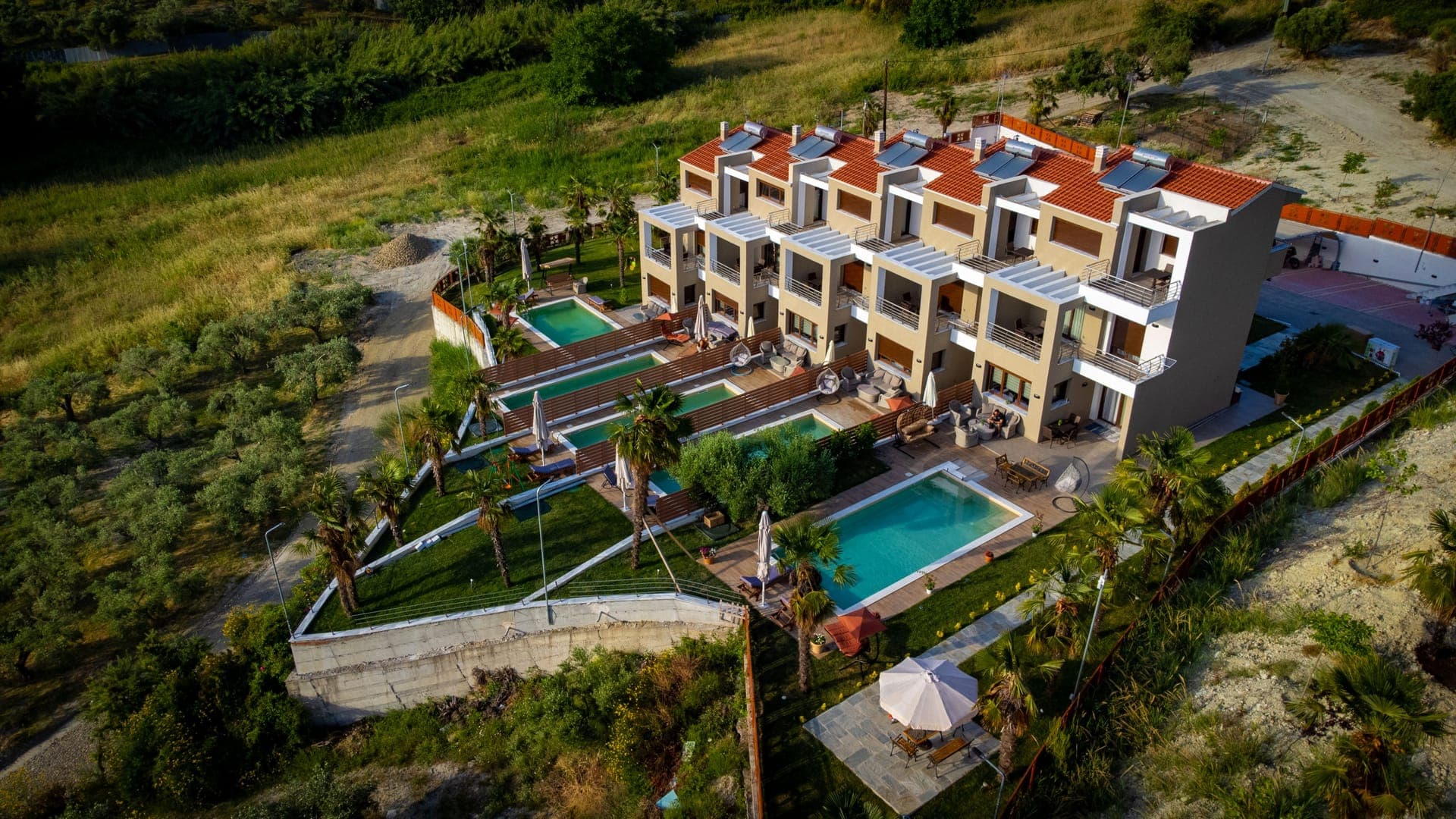 properties-GOLDENVILL-2.jpg