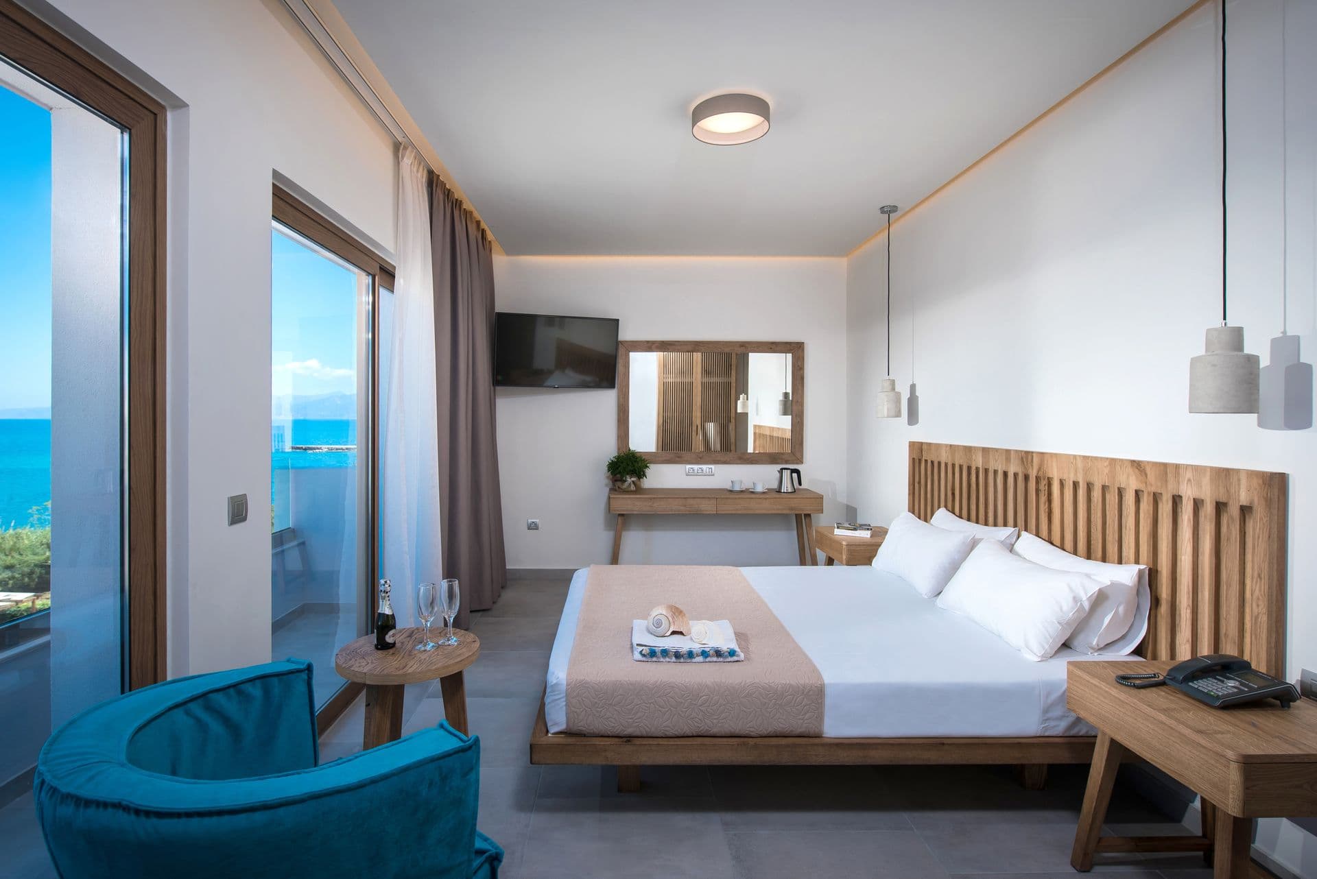 properties-HARMAHOTEL-2.jpg