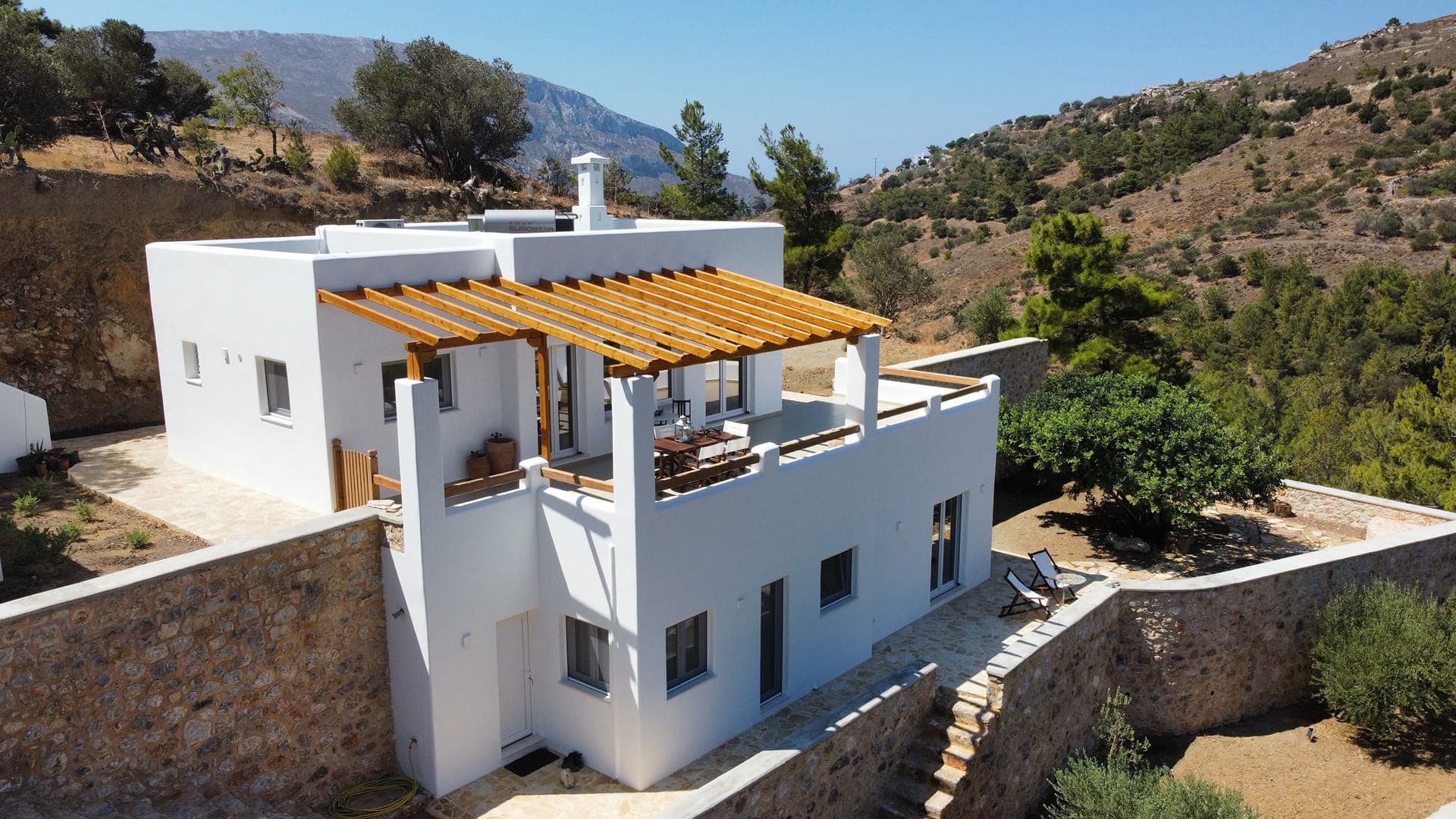properties-HAROUPIAHV-0.jpg