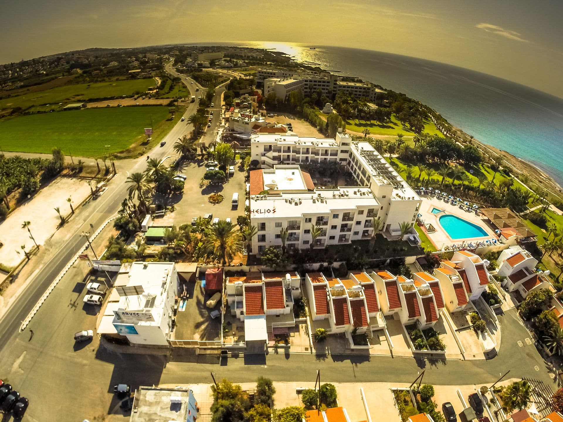 properties-HELIOSBAY-0.jpg