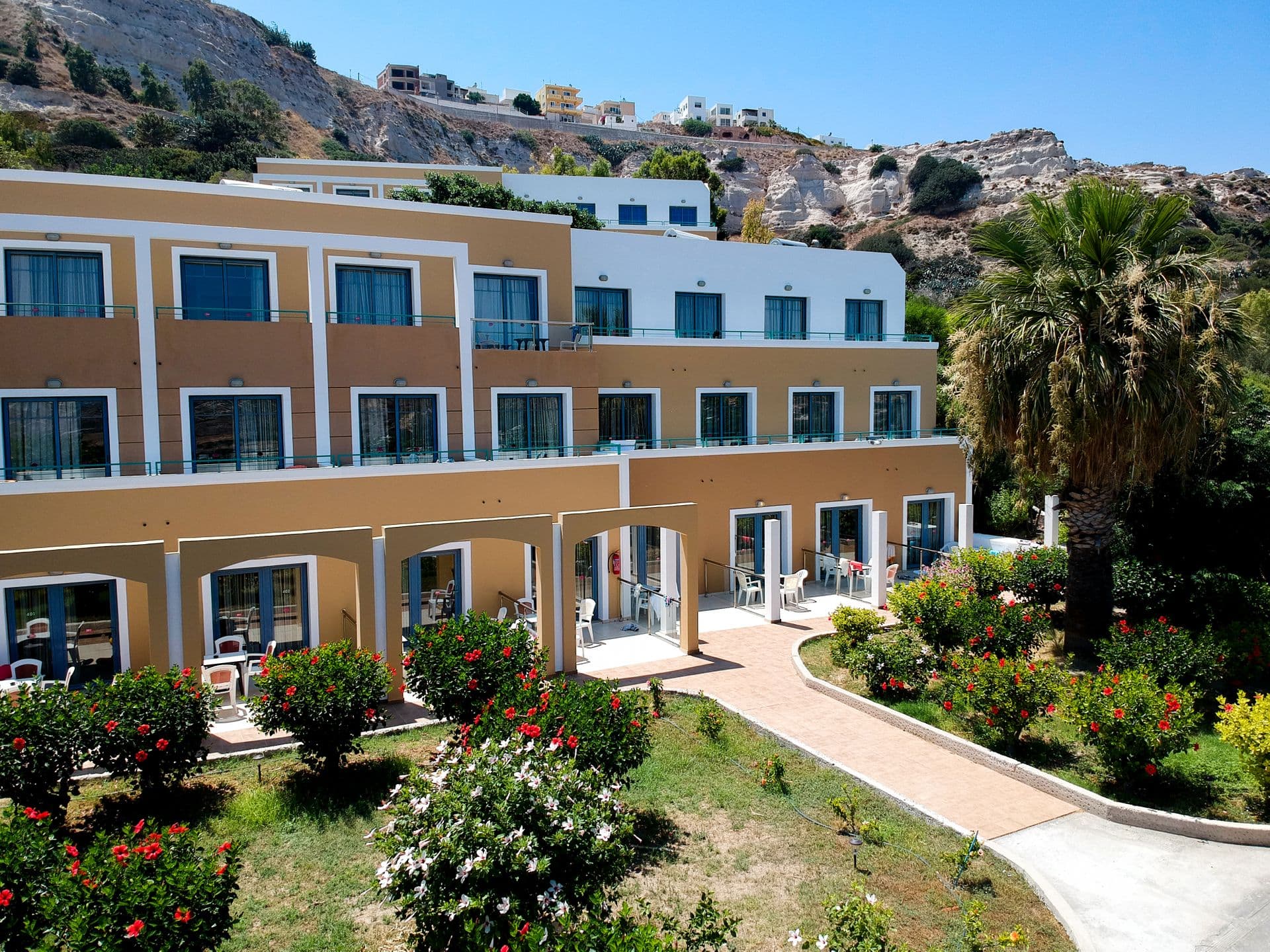 properties-HERMESHKOS-3.jpg