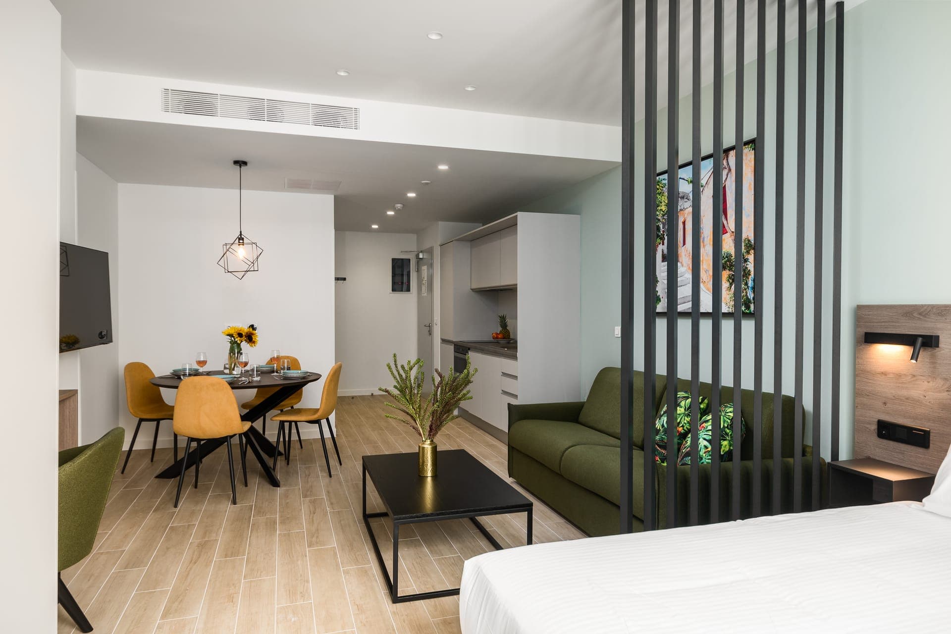 properties-HESTIAAVE-0.jpg
