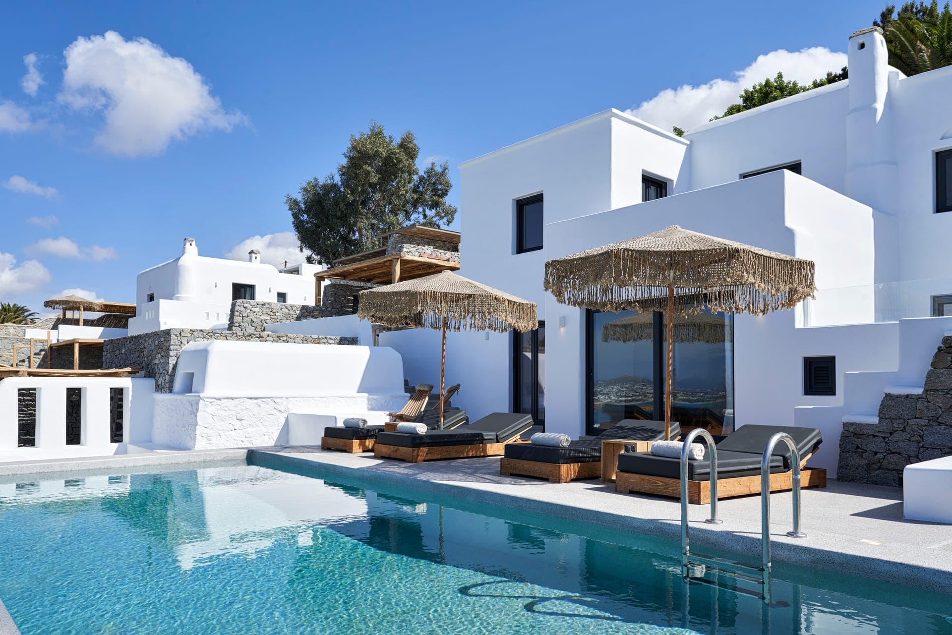 properties-HILLCLUB-0.jpg