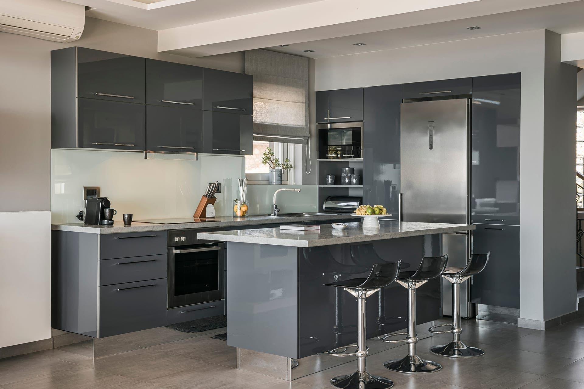 properties-HOLIDAYV-4.jpg