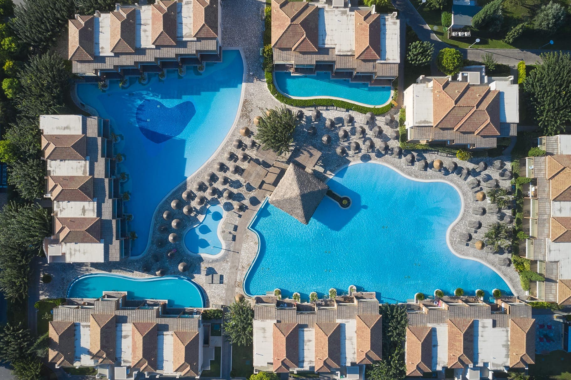 properties-HOLIDAYVIL-0.jpg