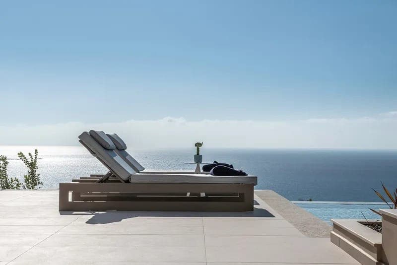properties-HOLIWAYSMK-0.jpg