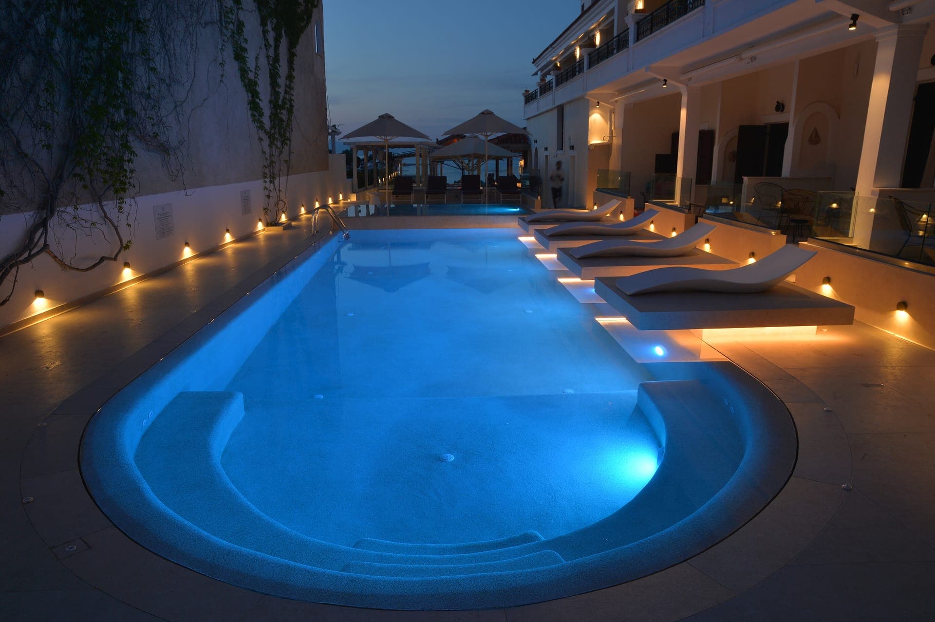 properties-HOTAKTAION-3.jpg