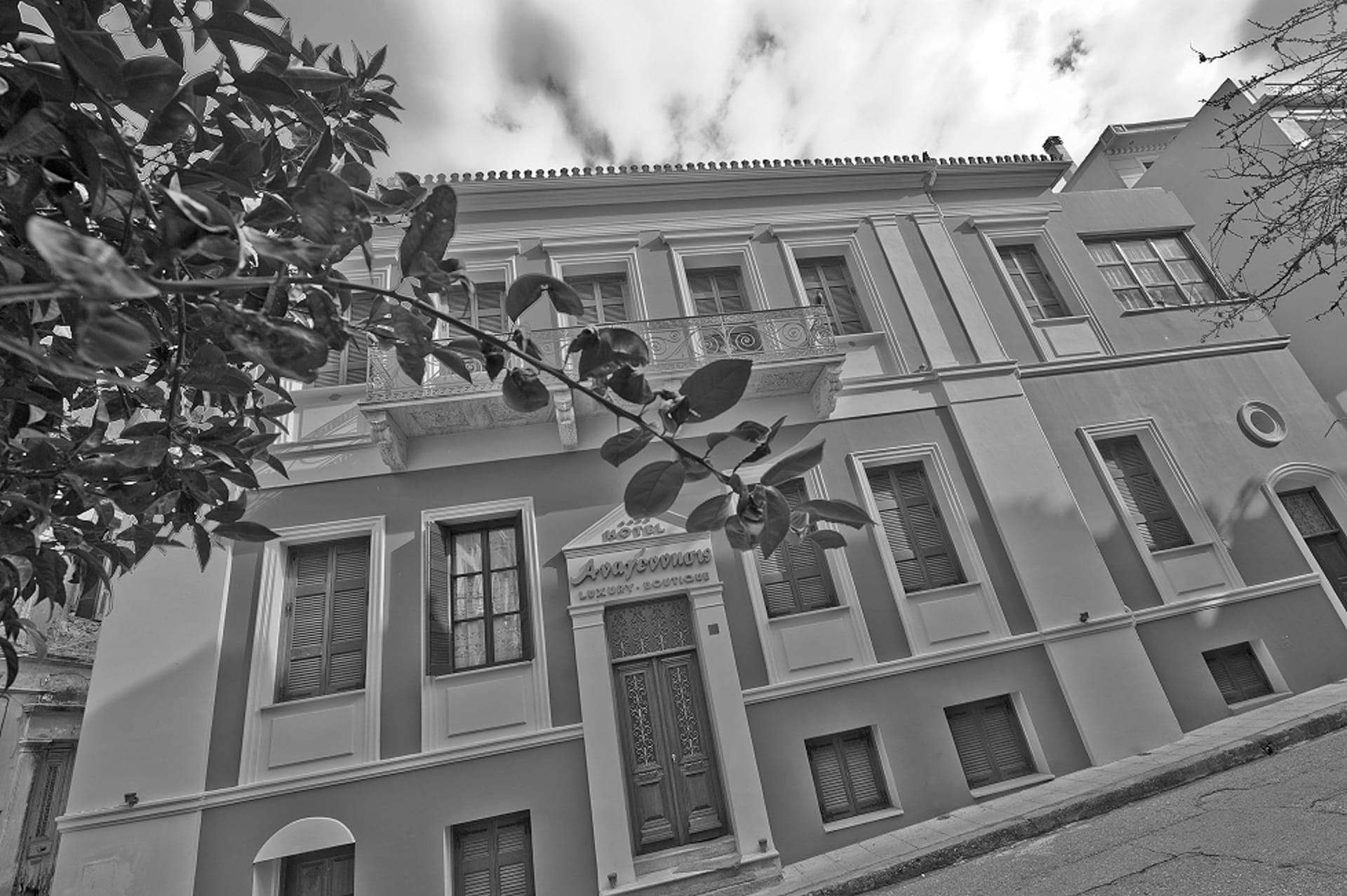properties-HOTANAGENN-1.jpg