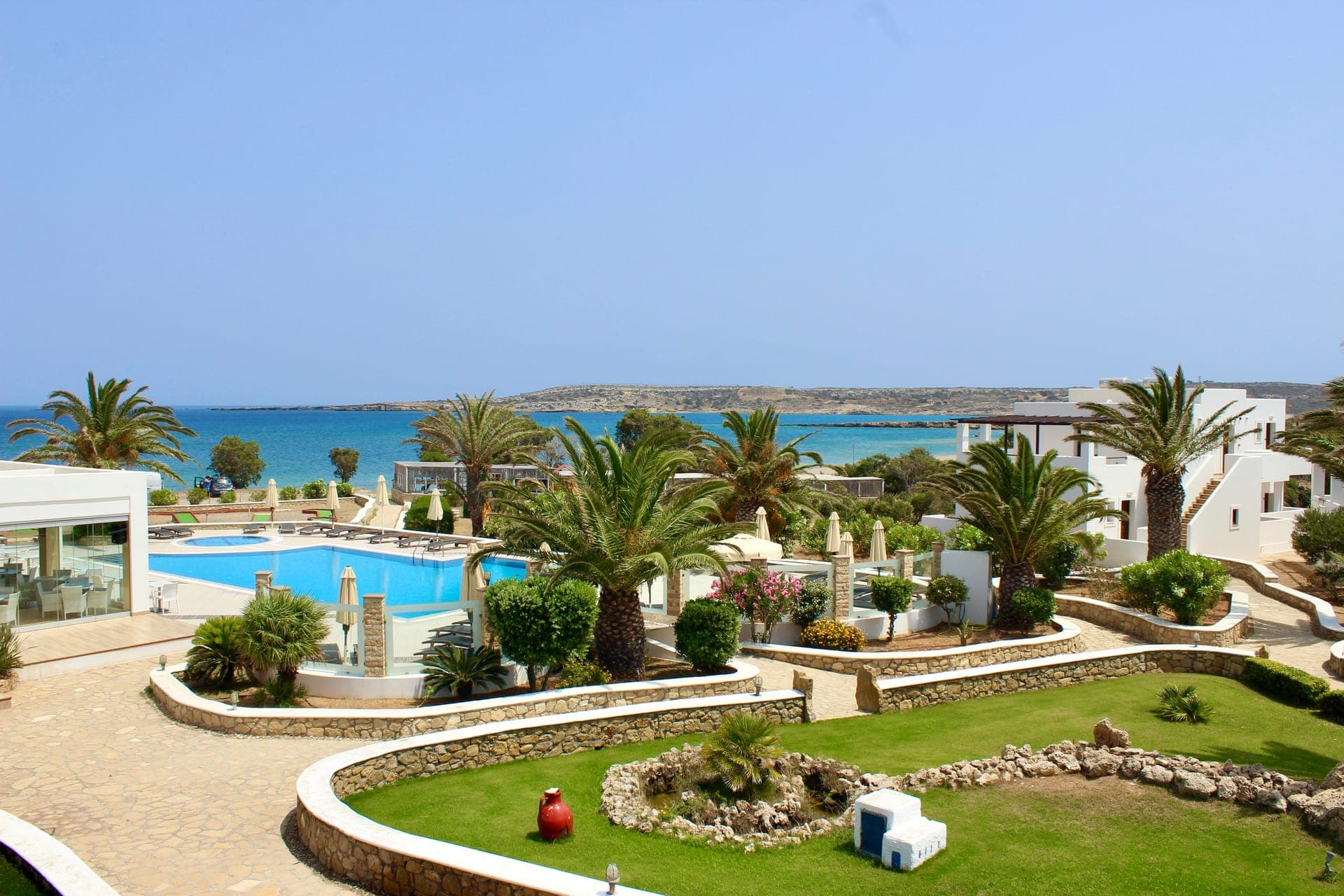 properties-HOTELIRINI-0.jpg