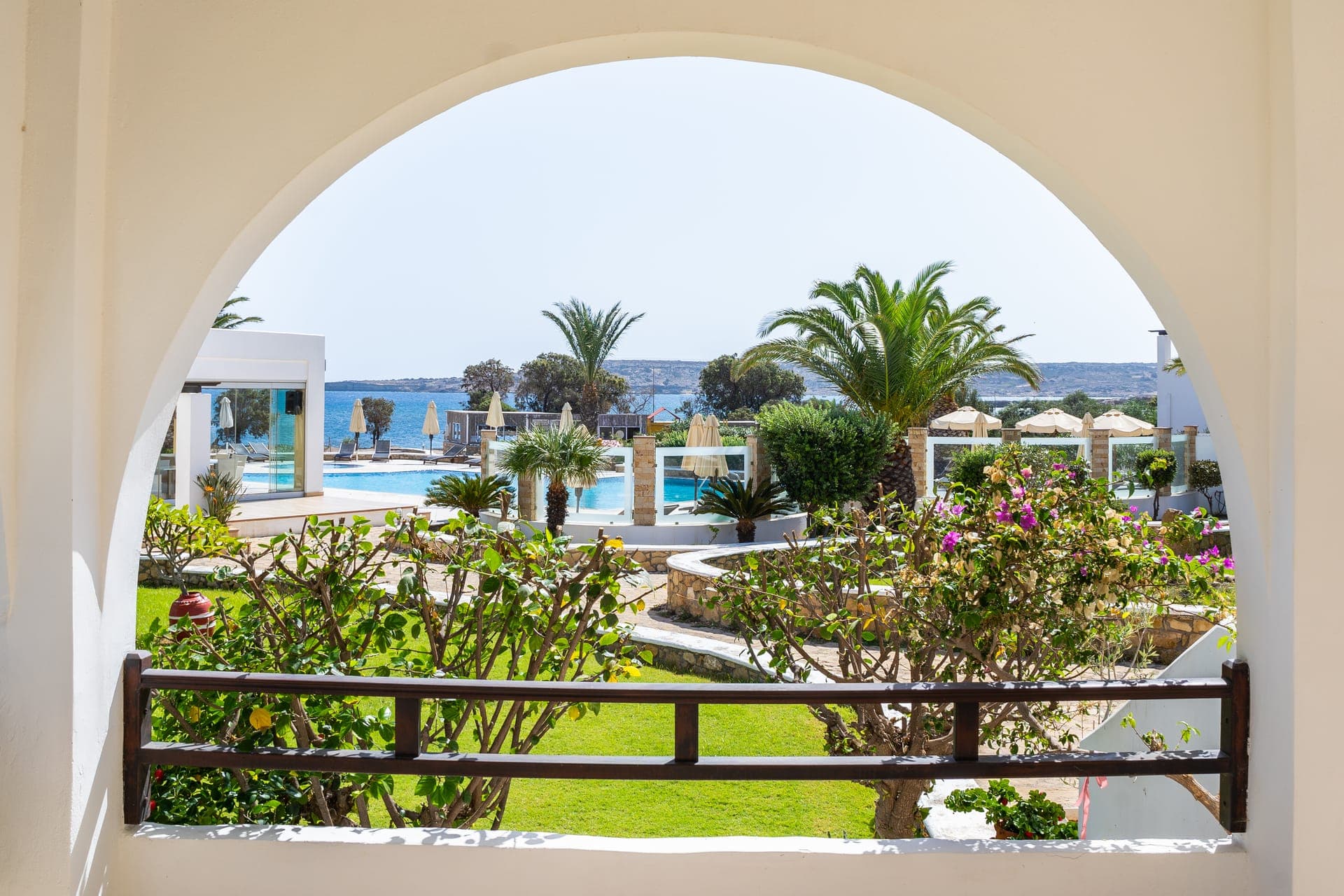 properties-HOTELIRINI-3.jpg