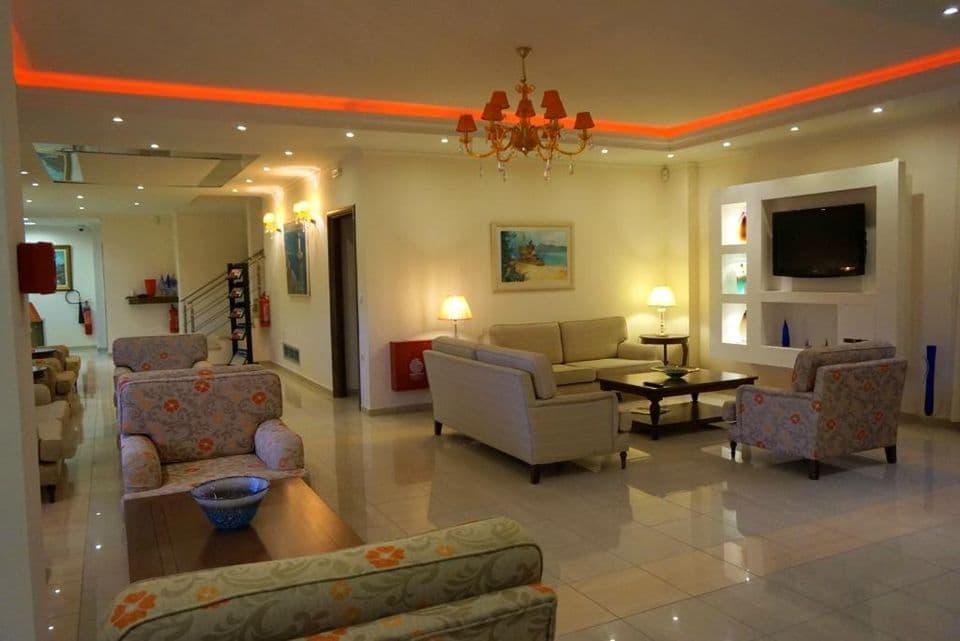 properties-HOTELKYNIS-1.jpg