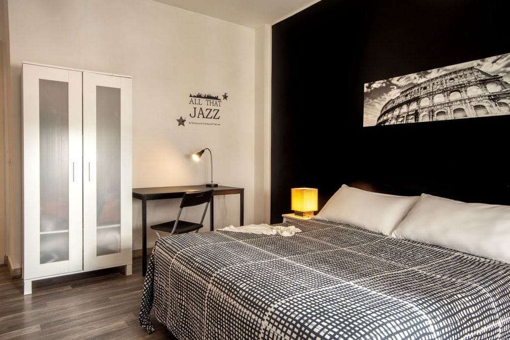 properties-HOTELRADIO-3.jpg