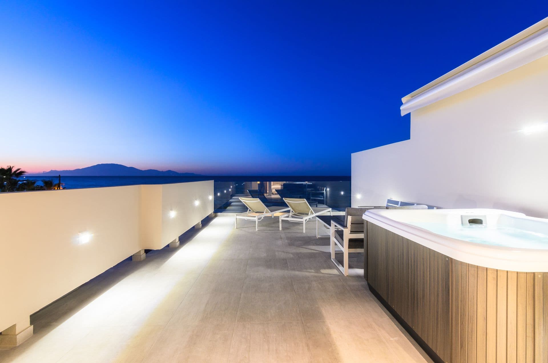 properties-IAKINTHOS-2.jpg