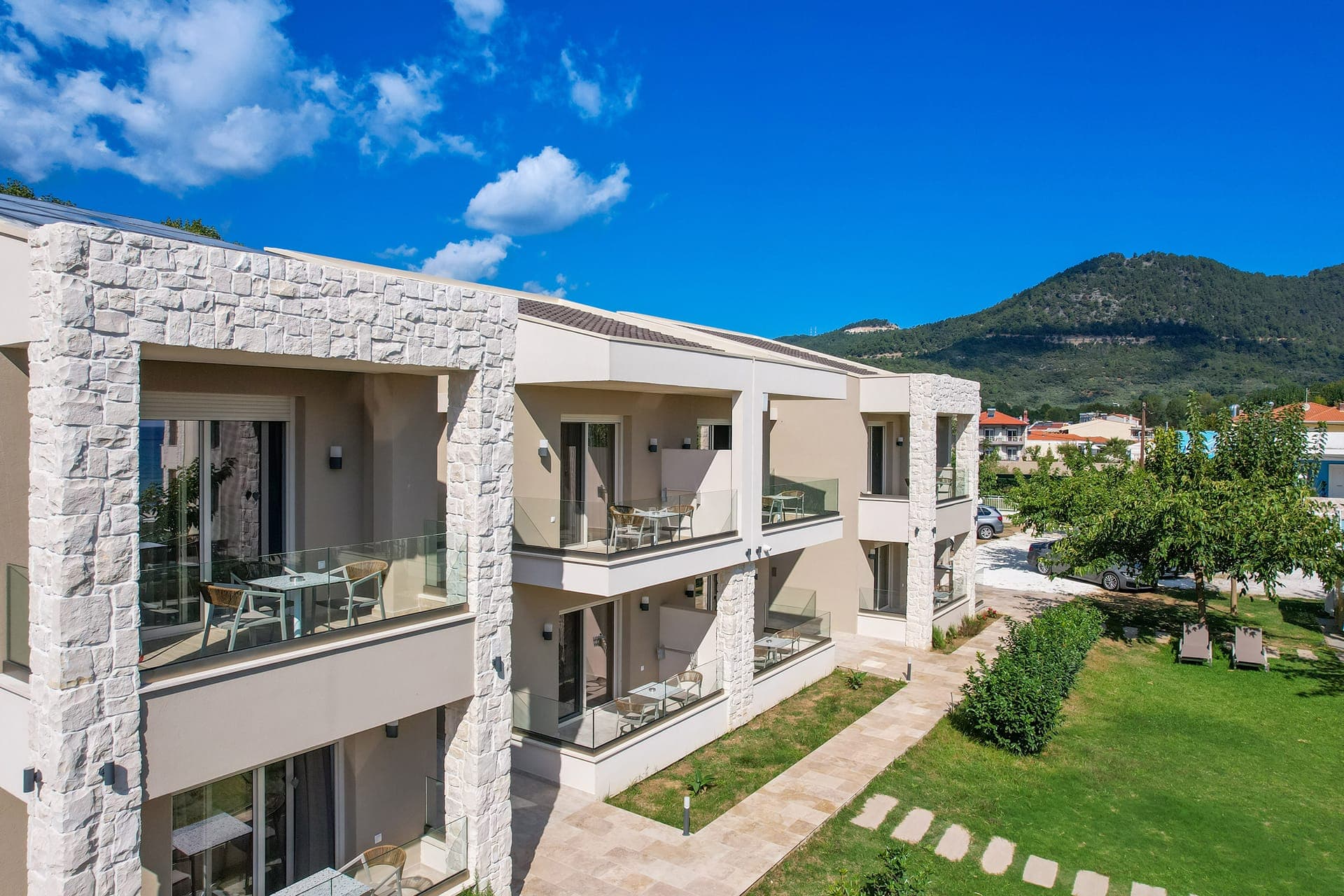 properties-ILIORAMAAP-4.jpg