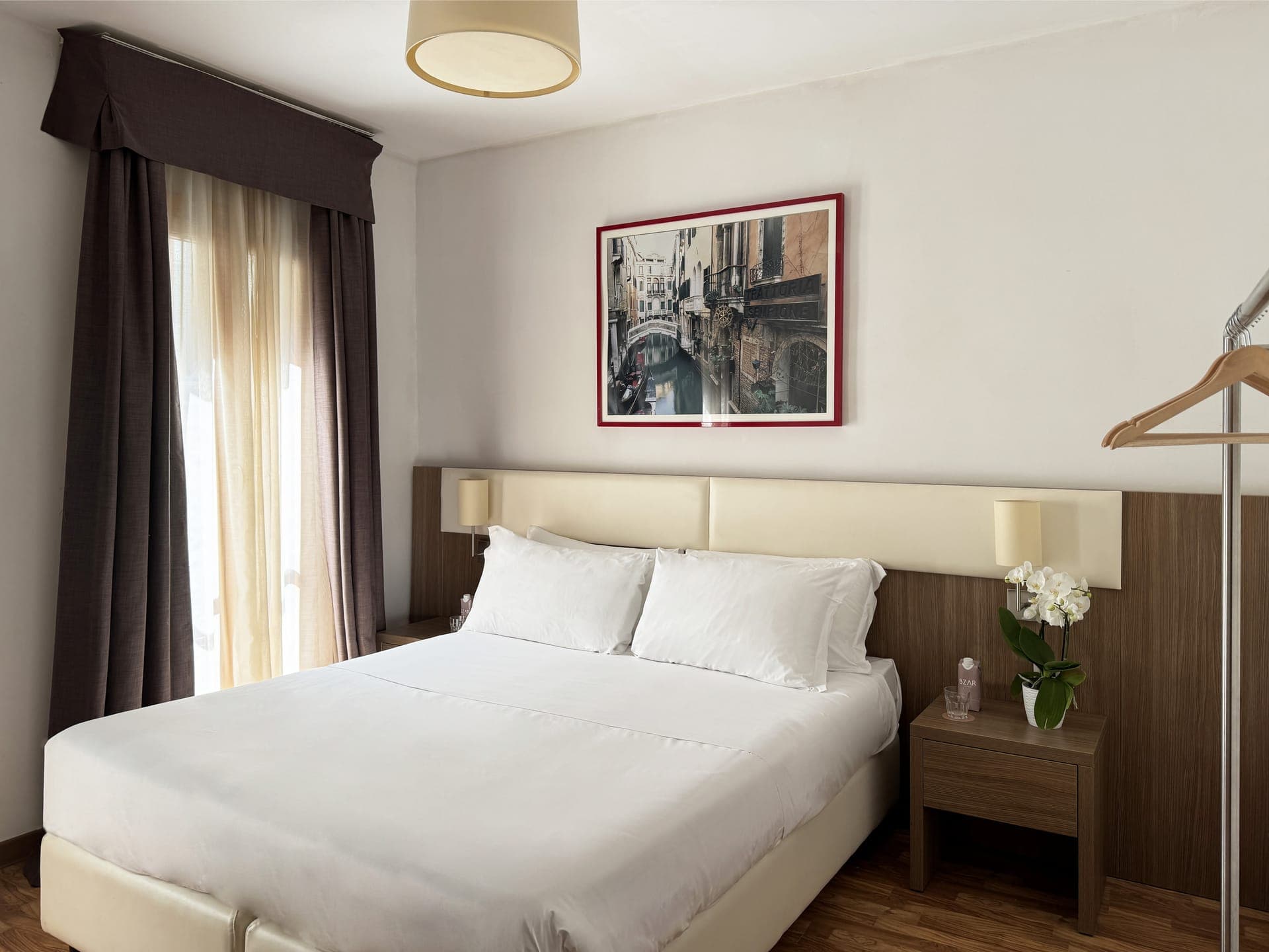 properties-ILMORO-0.jpg
