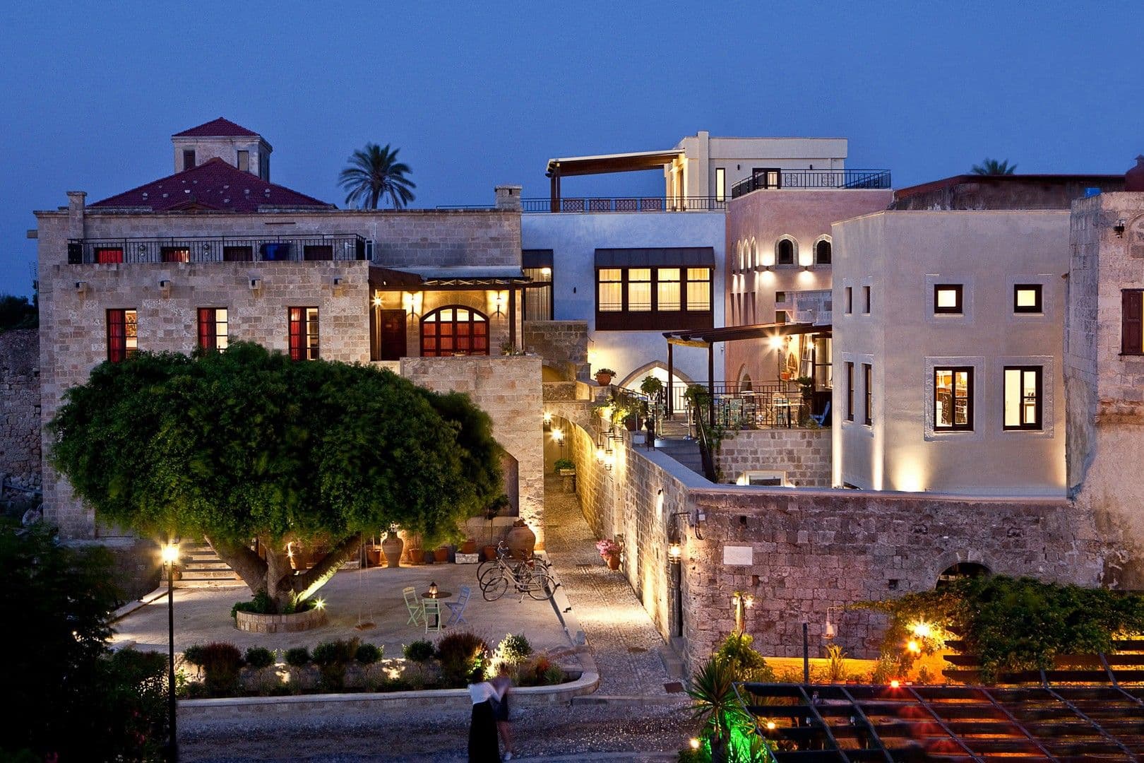 properties-INCAMERA-0.jpg