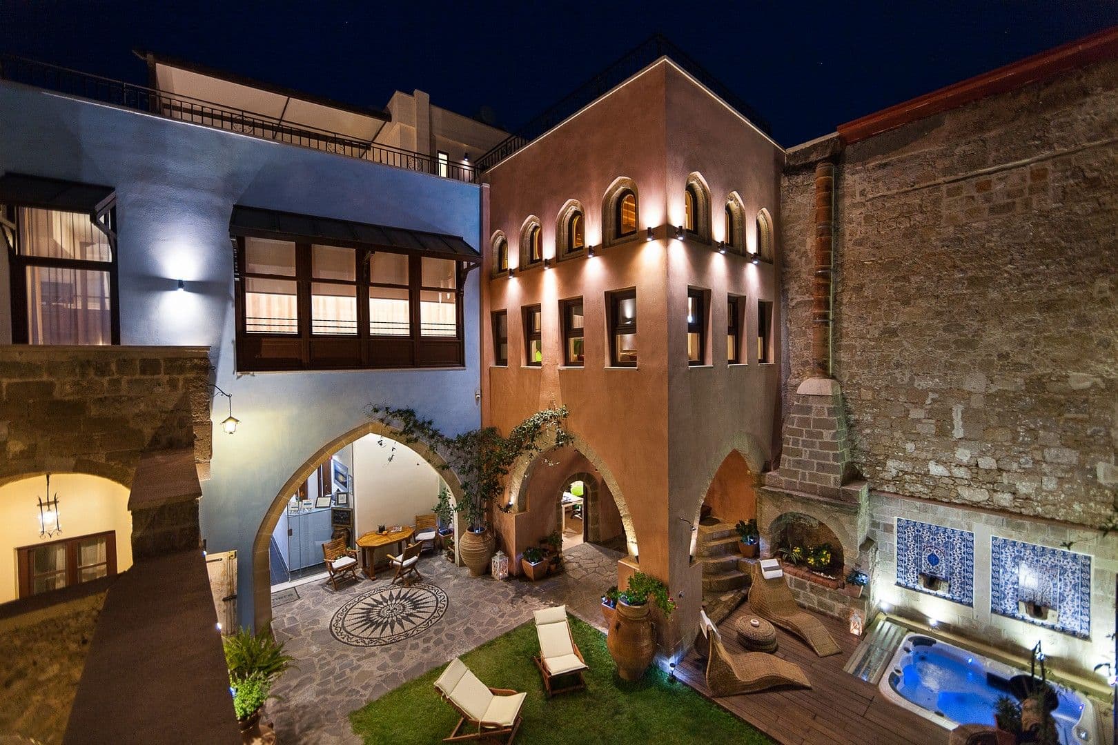 properties-INCAMERA-3.jpg