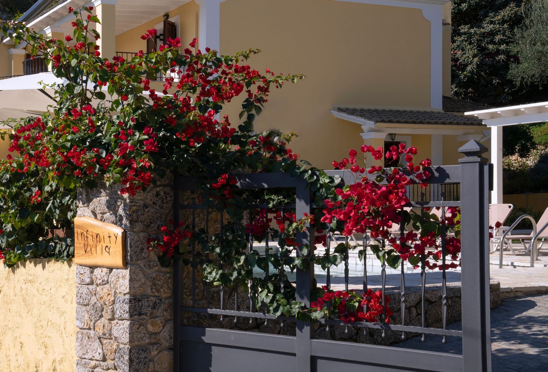 properties-INFVILLA-2.jpg