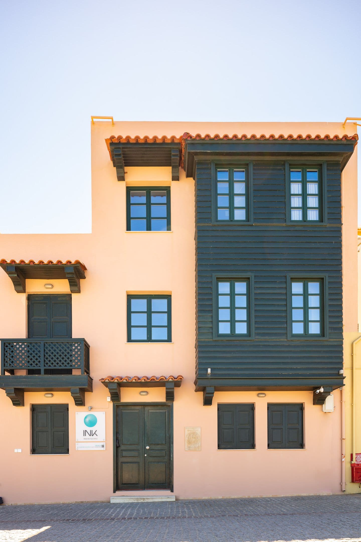 properties-INKHOUSEUR-2.jpg