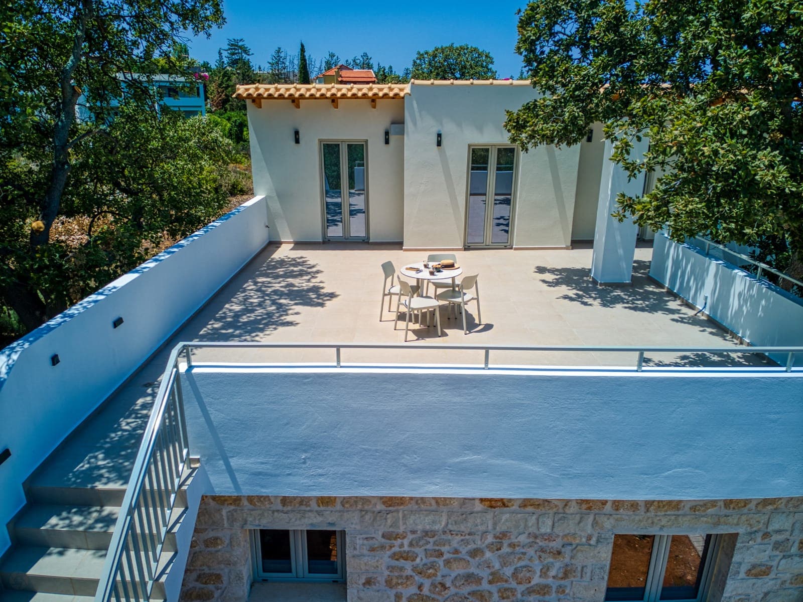 properties-INTERTRIP-1.jpg