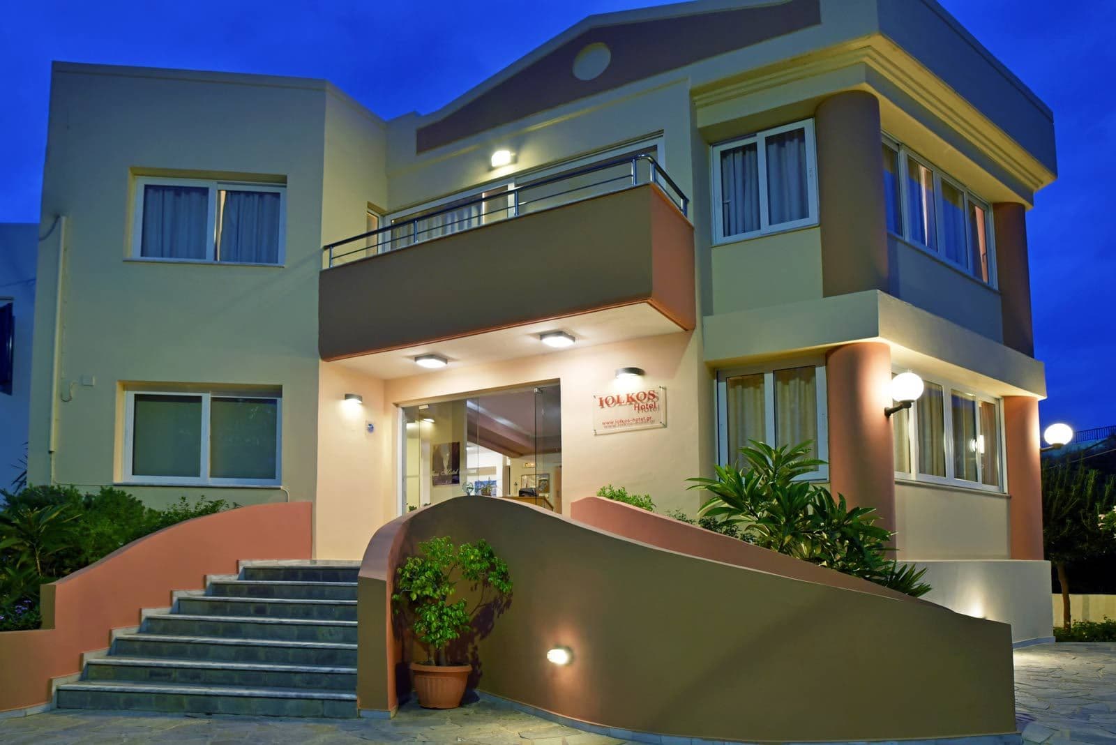 properties-IOLKOS-0.jpg