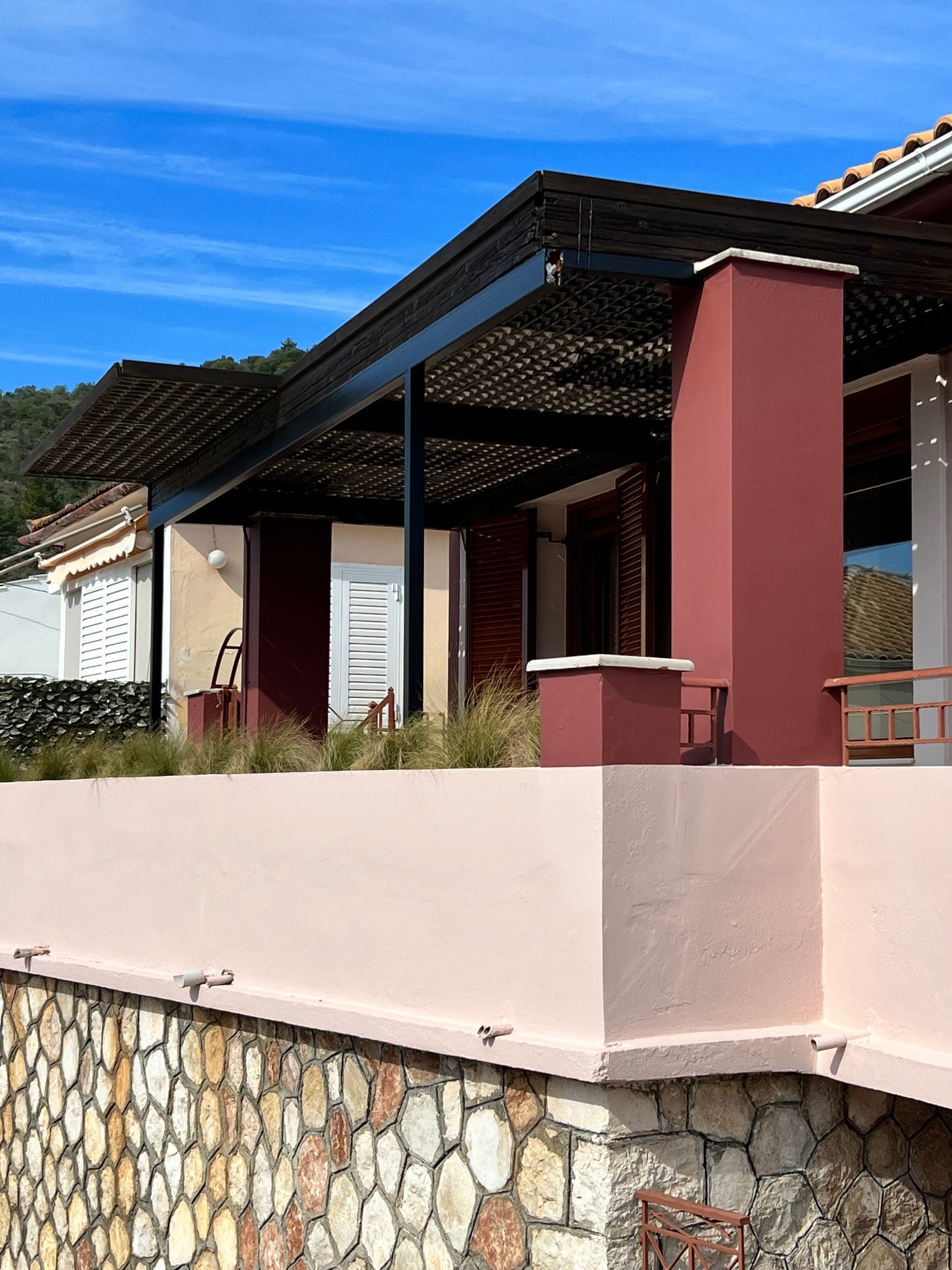 properties-IONIANRSVE-1.jpg