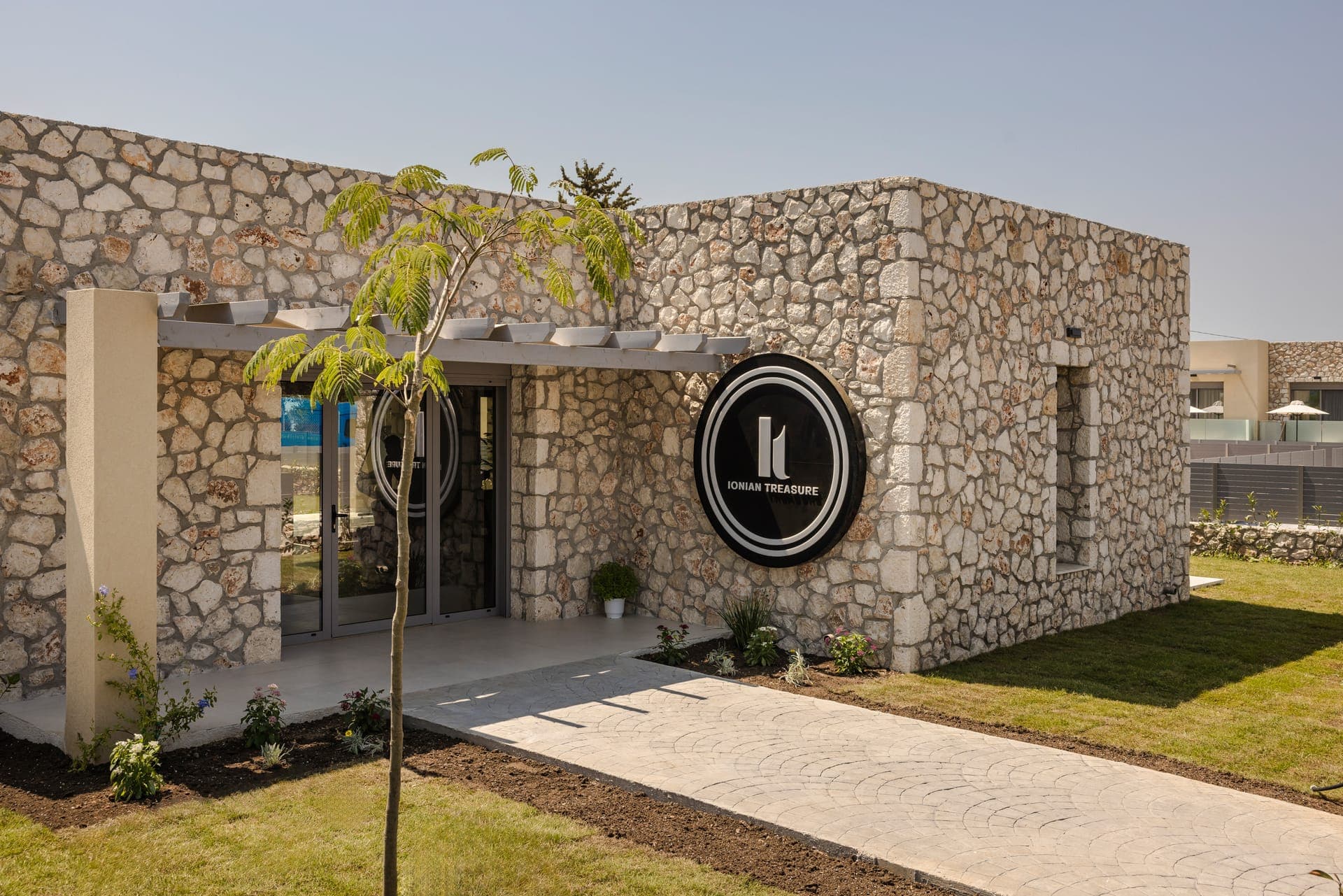 properties-IONIANTR-0.jpg