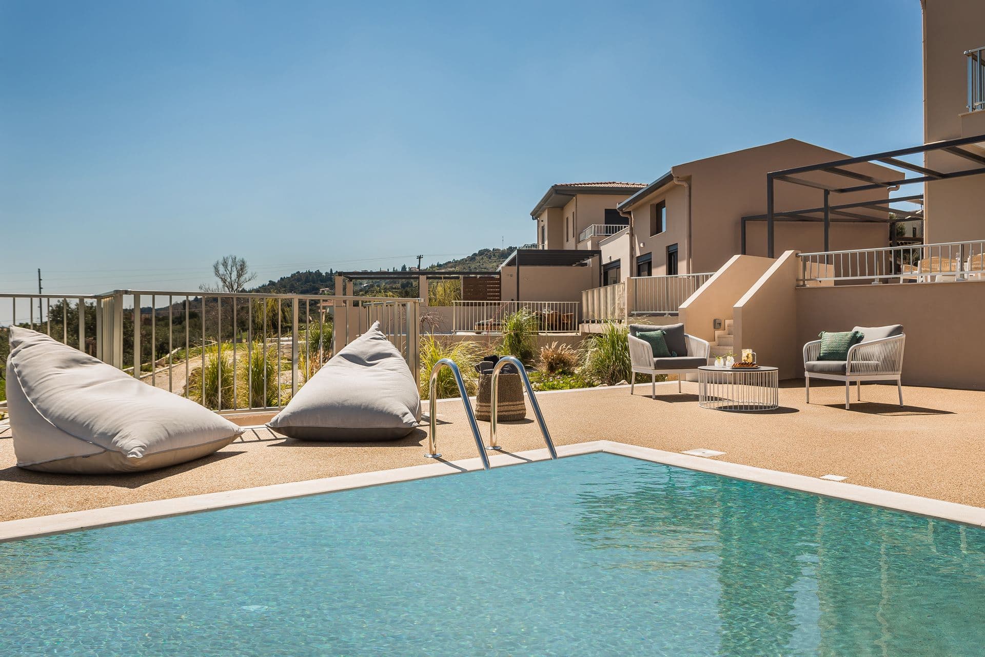 properties-IONIANVILL-4.jpg