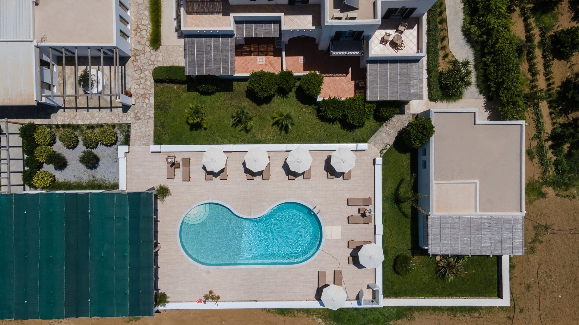 properties-IPHIMEDEIA-0.jpg