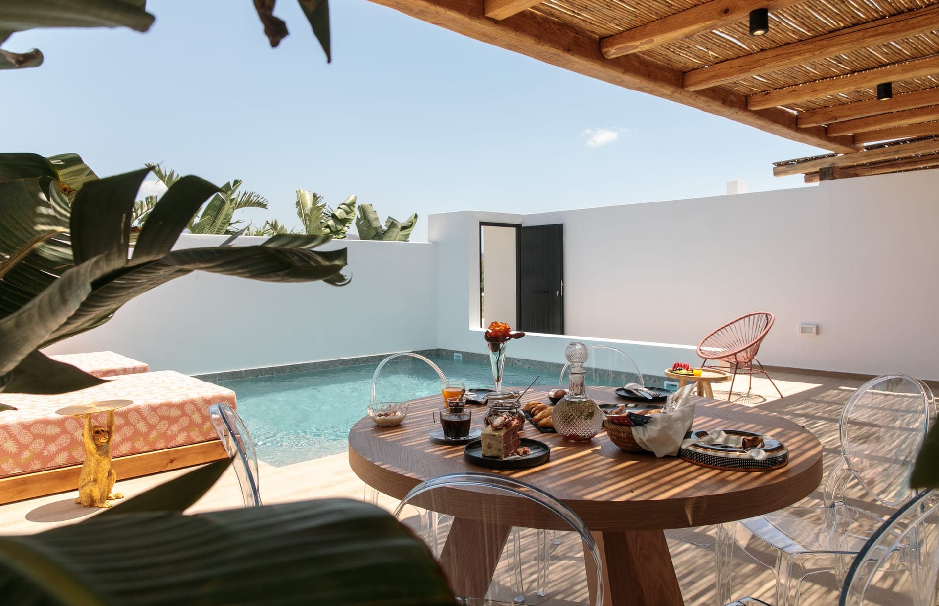 properties-IPHIMEDEIA-1.jpg
