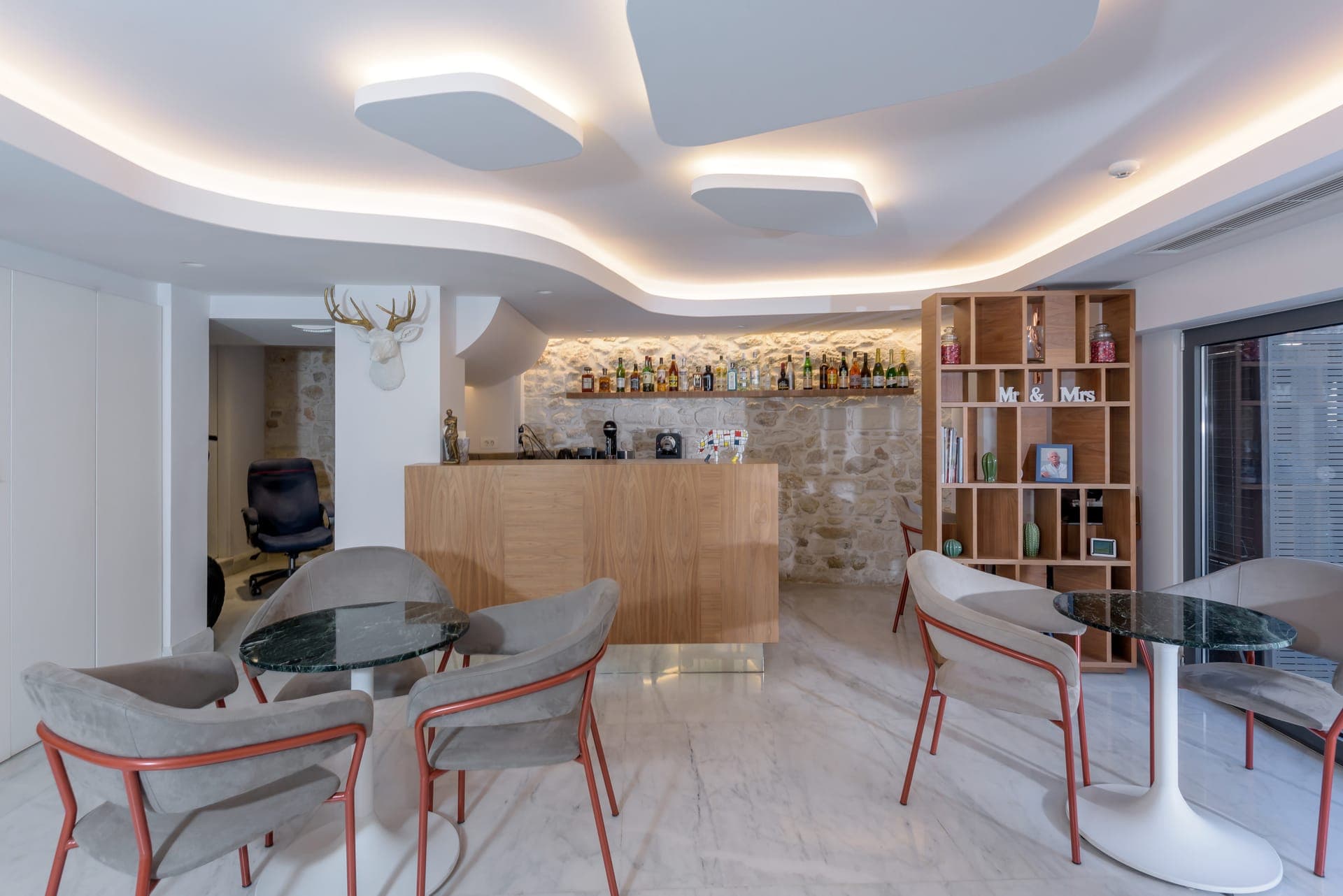 properties-IRAKLION-1.jpg