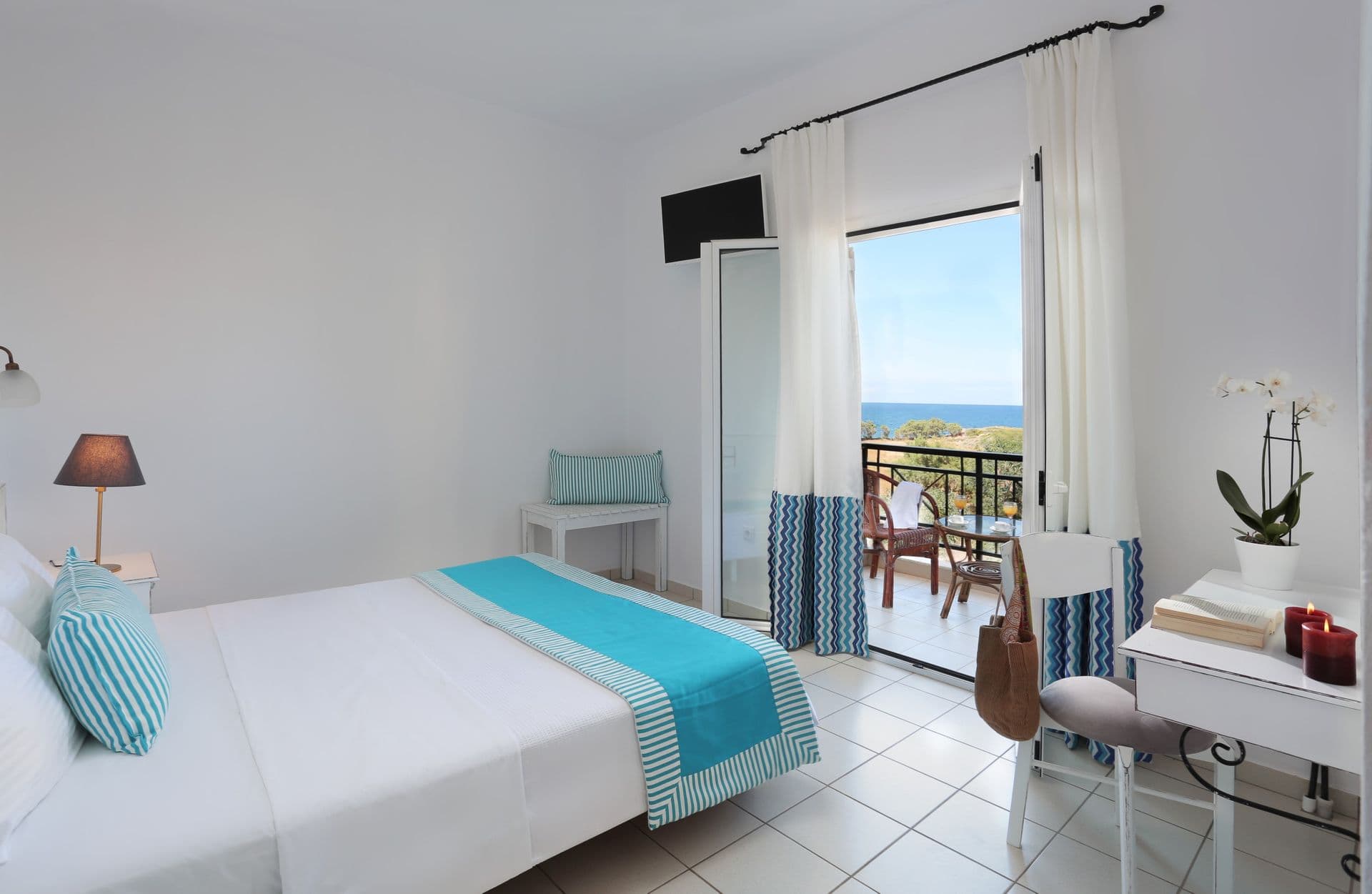 properties-IRISBEACH-0.jpg