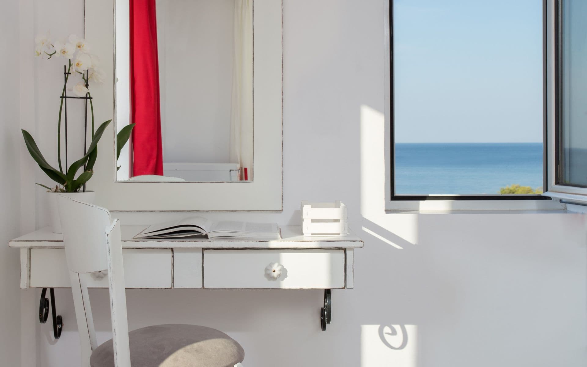 properties-IRISBEACH-3.jpg