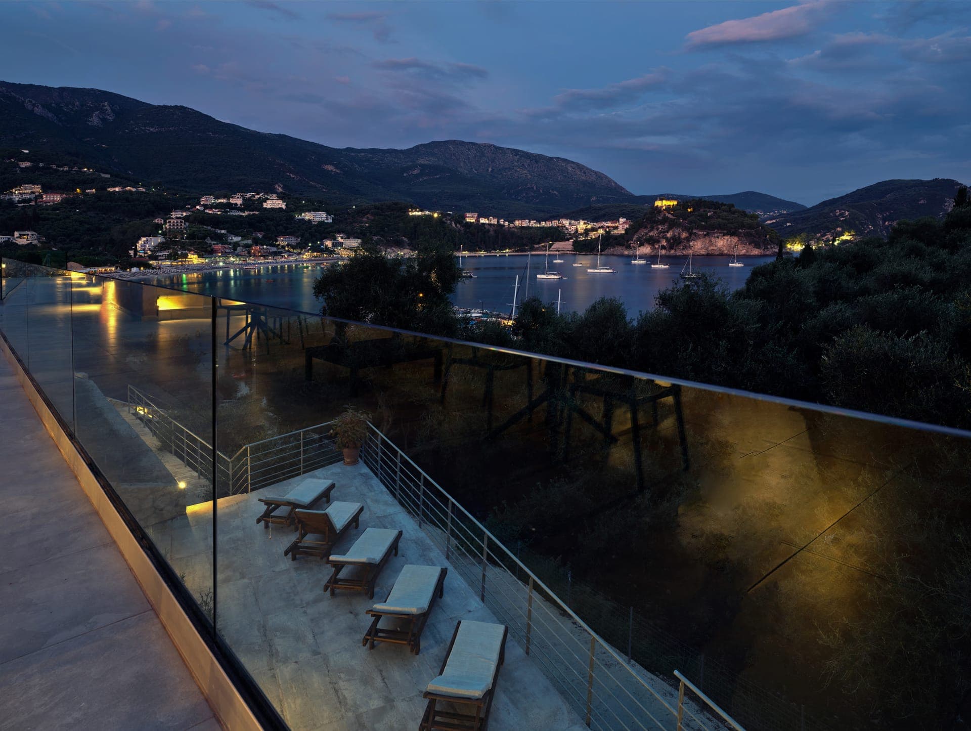 properties-ISAVORIA-2.jpg