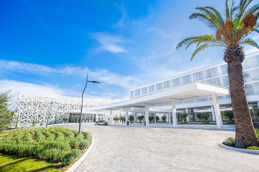 properties-IVANHOTEL-0.jpg