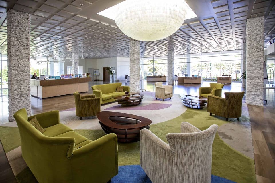 properties-IVANHOTEL-2.jpg