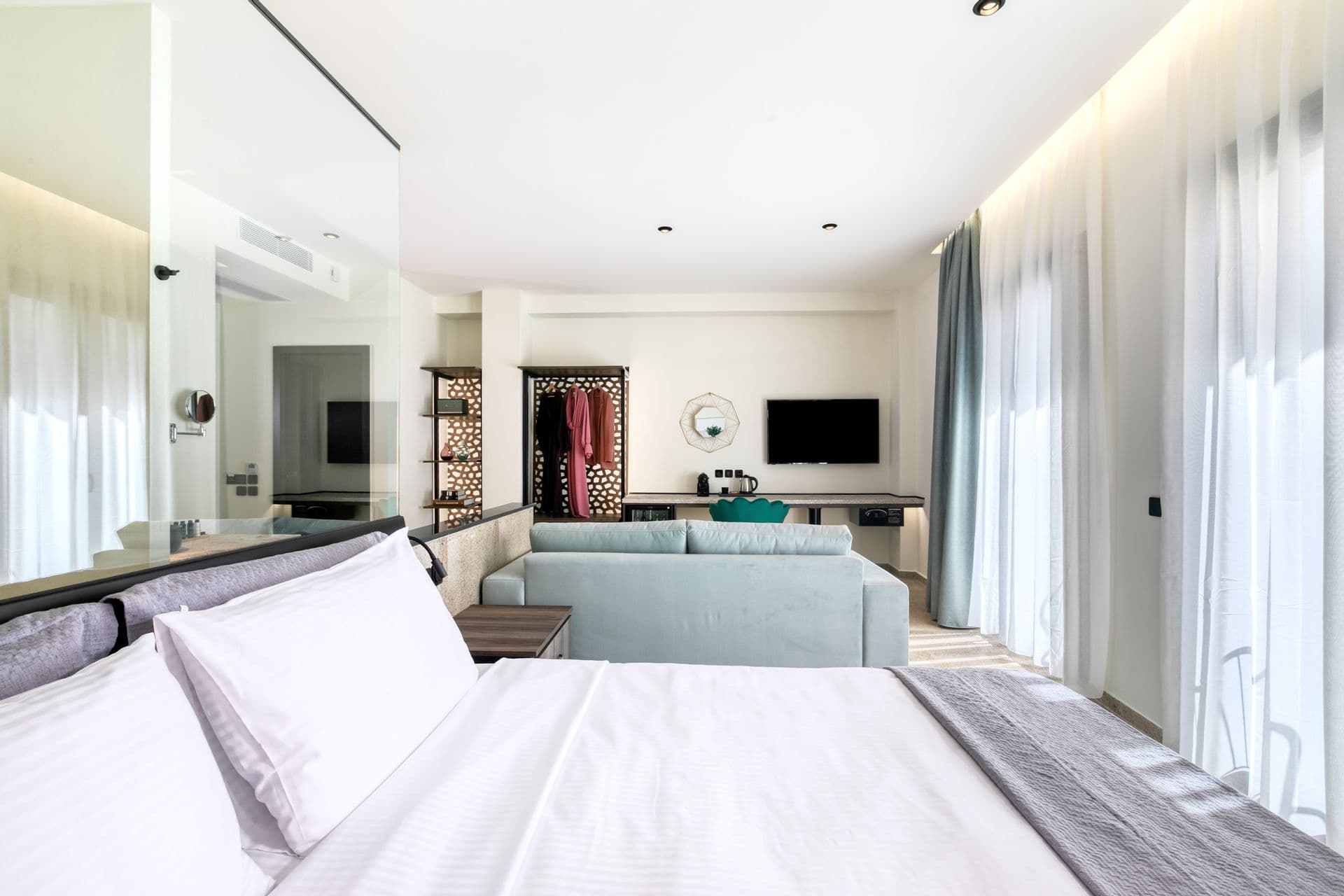 properties-IVYATHENS-3.jpg