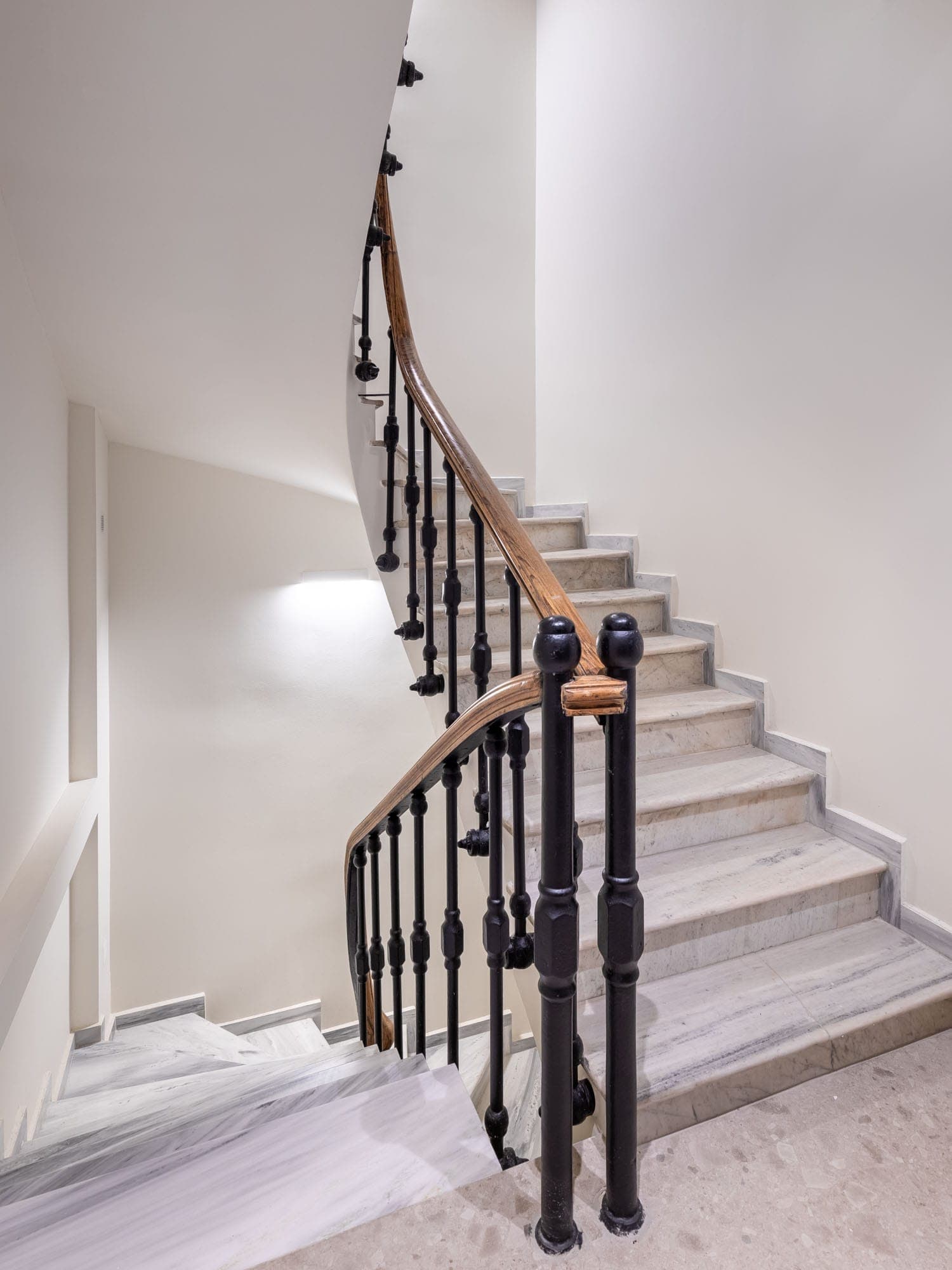 properties-JANDALUX-2.jpg