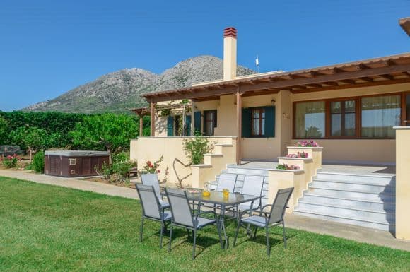 properties-JNXCOTTAGE-0.jpg