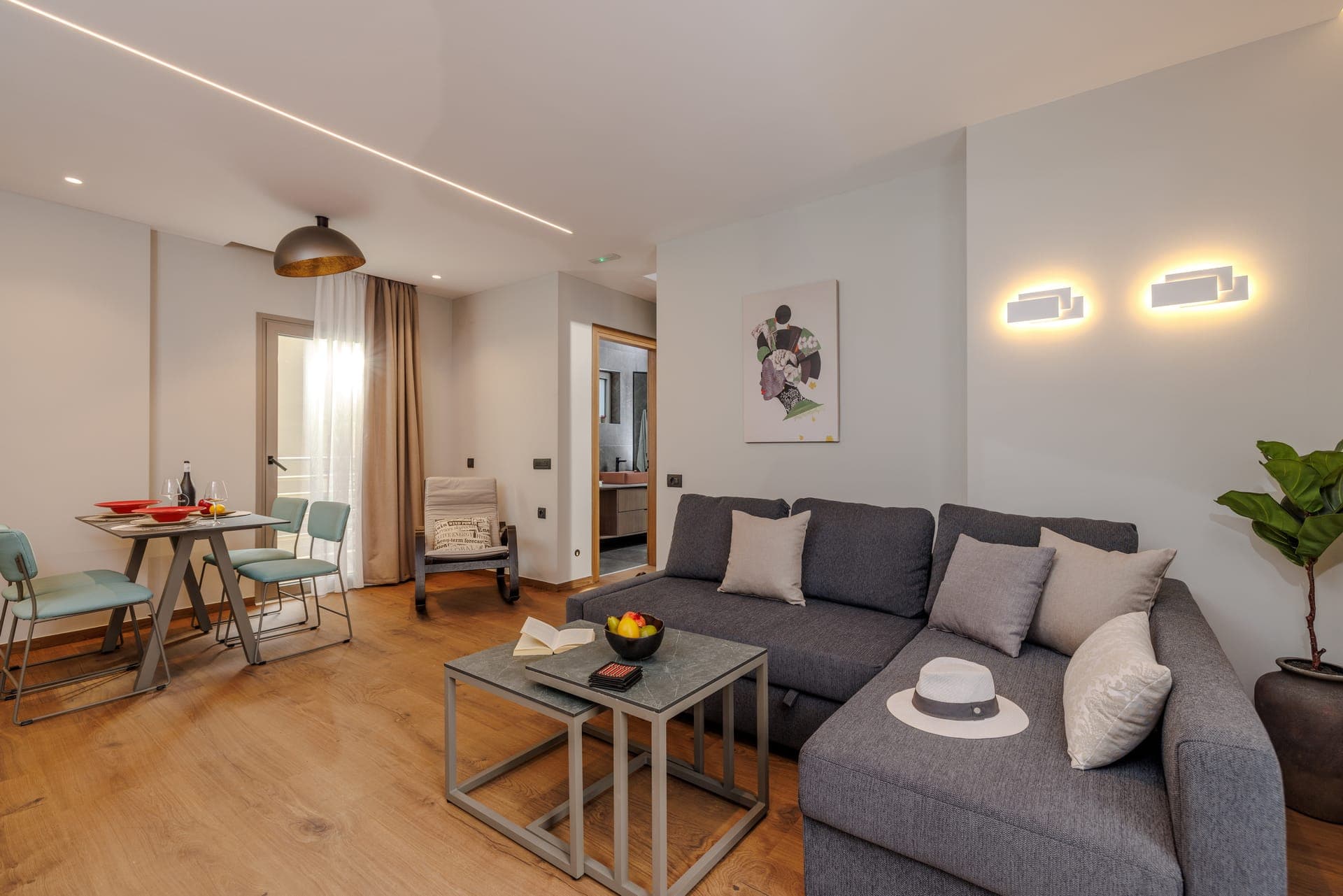 properties-JOLLYSUITE-0.jpg
