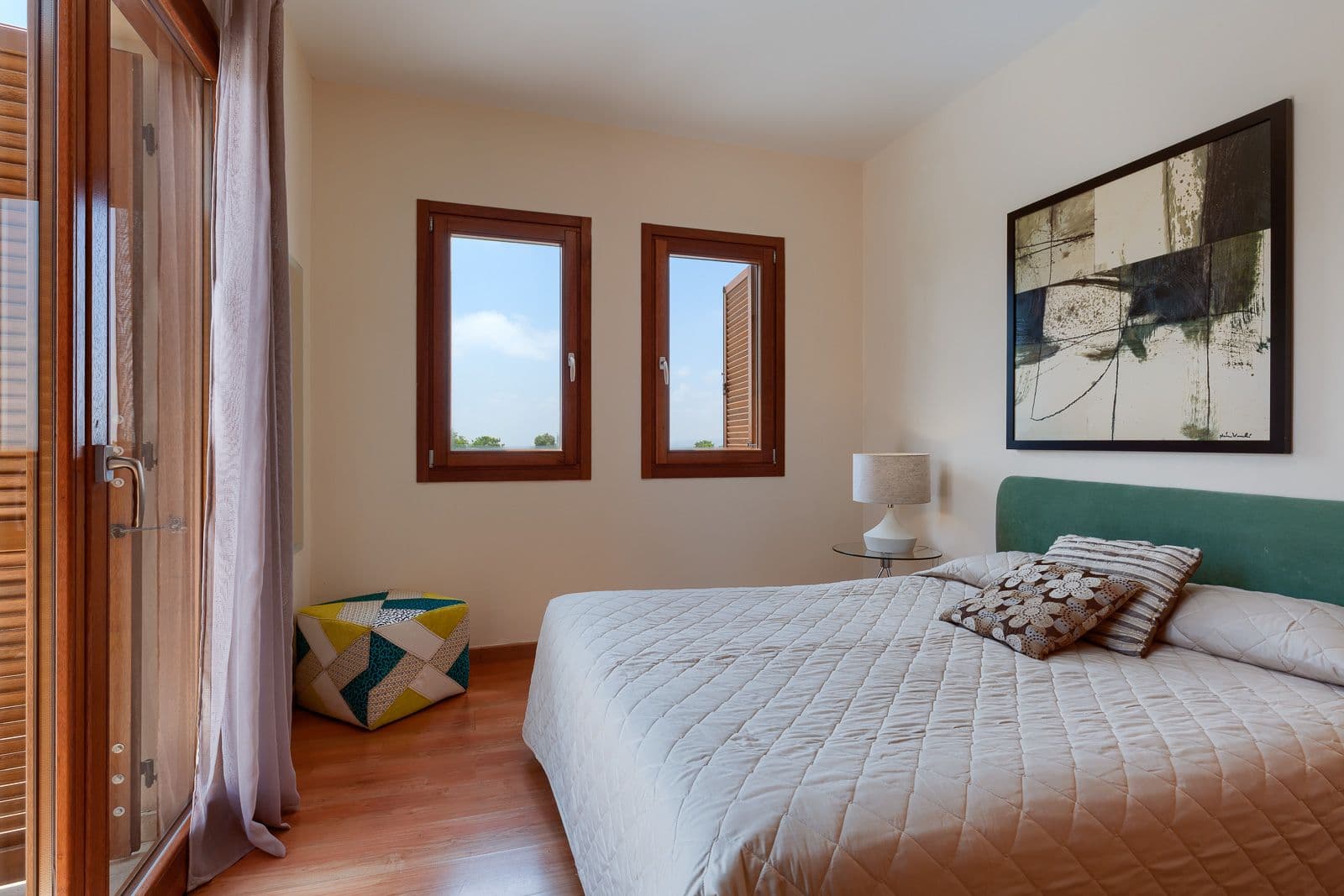 properties-JUNIORVILL-2.jpg