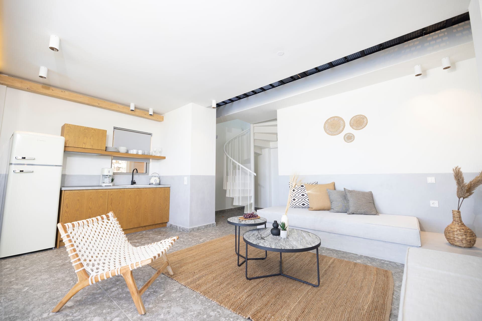 properties-KAKTUS-0.jpg