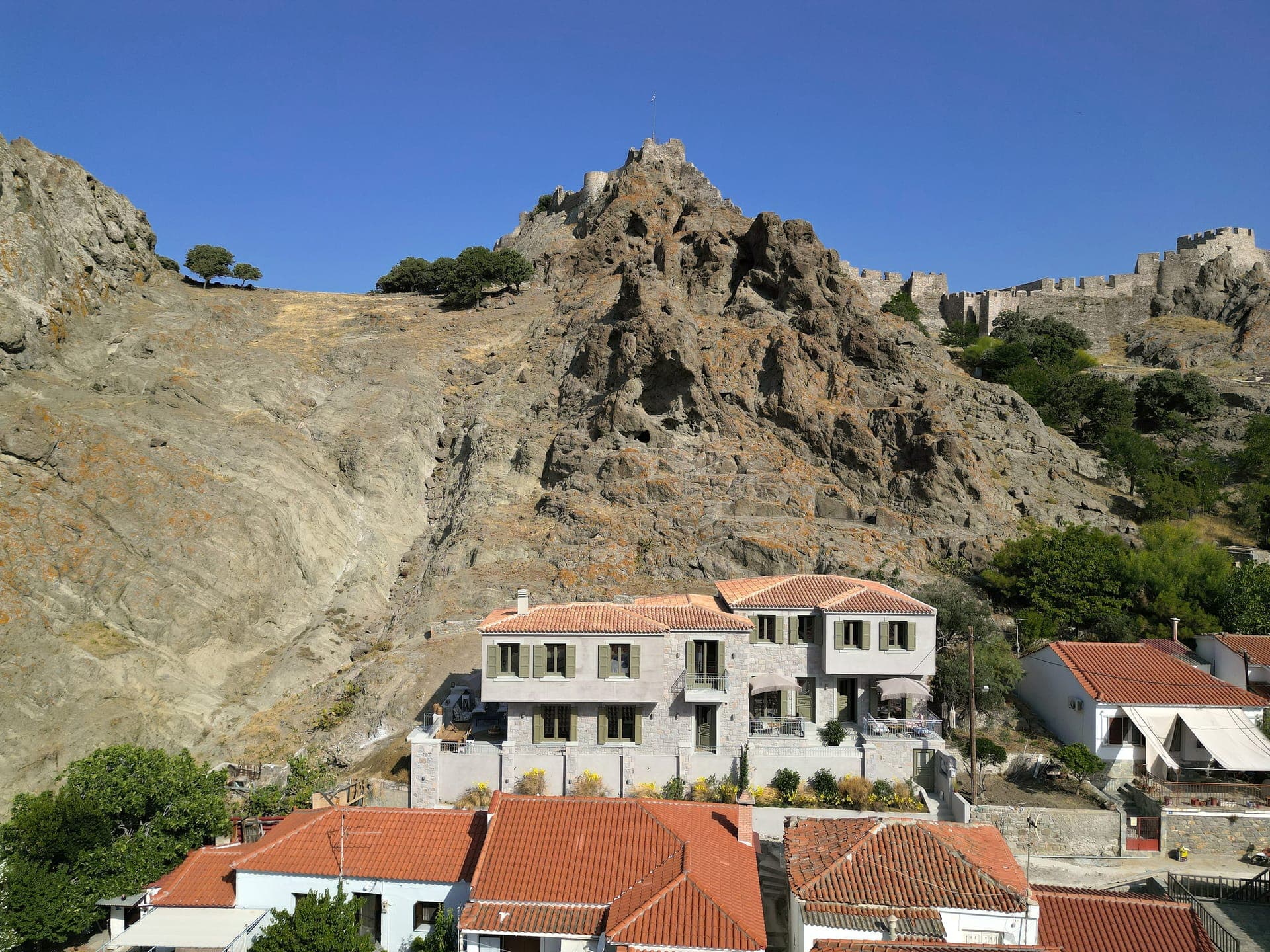 properties-KALEALTI-1.jpg