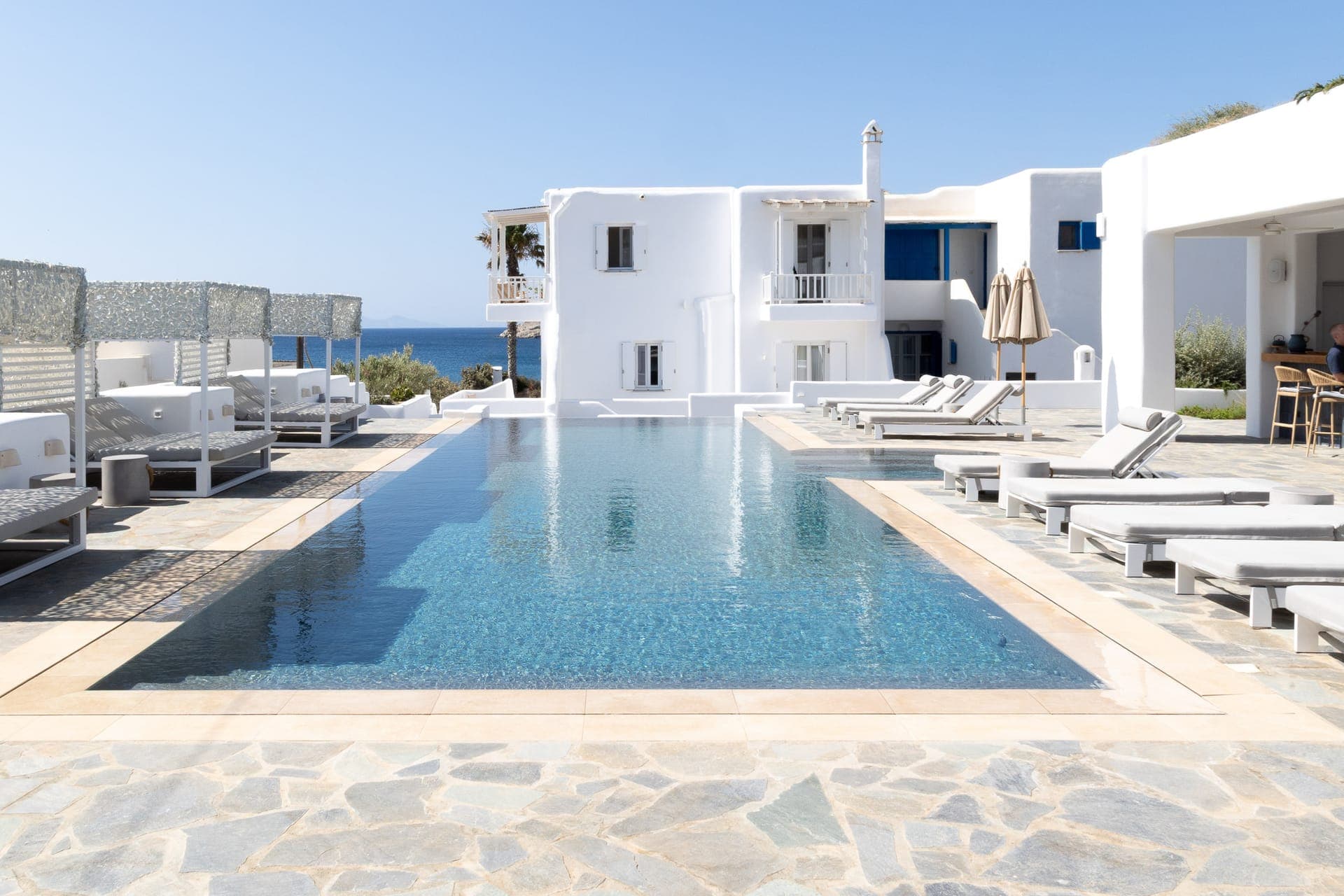 properties-KAMEOHOTEL-0.jpg