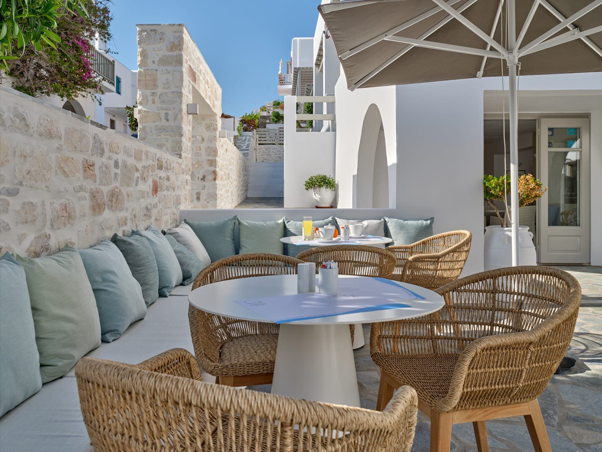 properties-KANDIANI-3.jpg