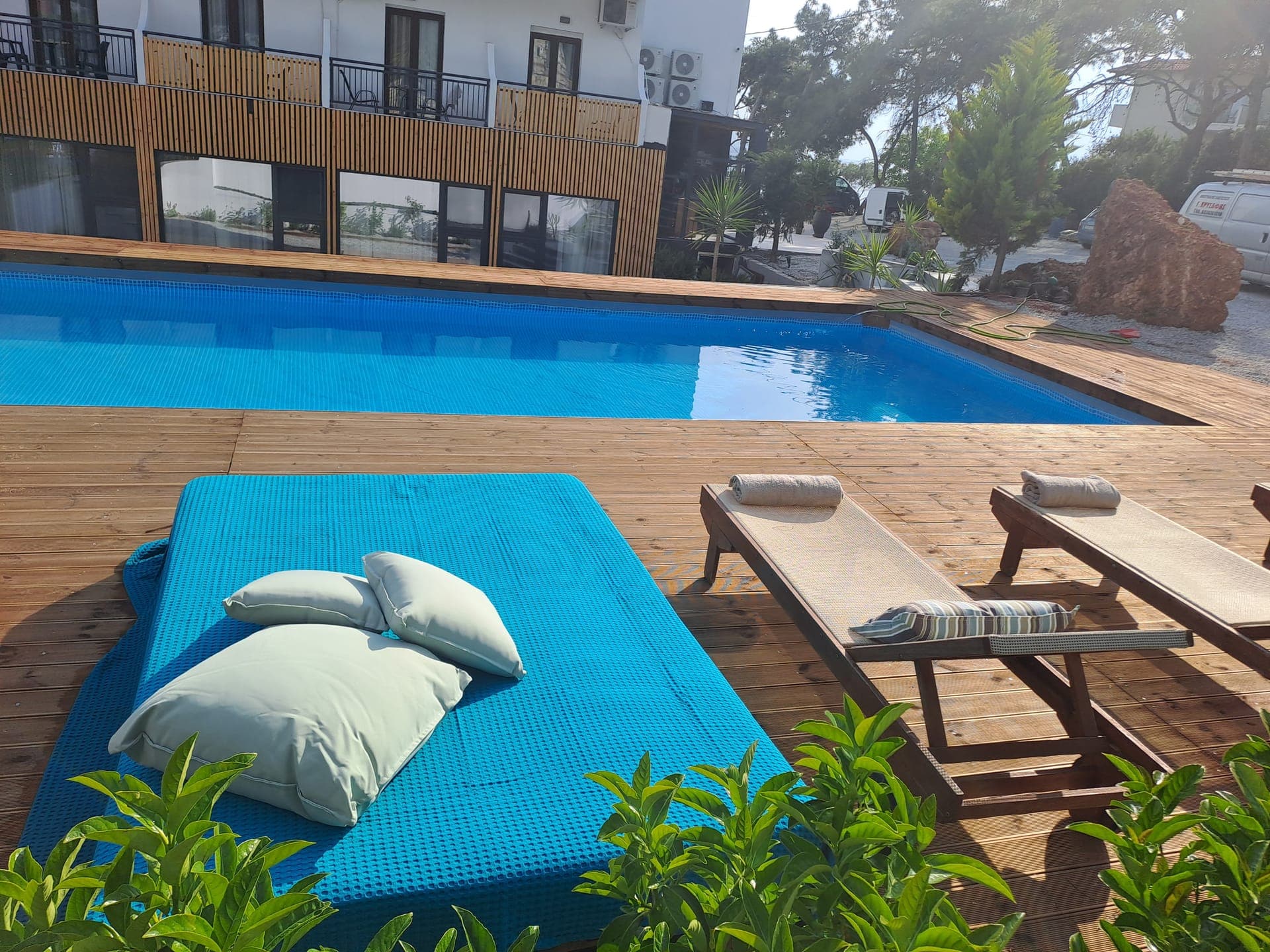 pool