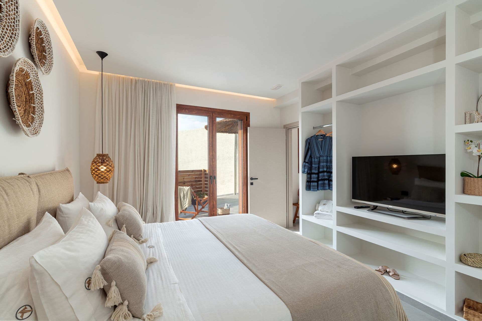 properties-KATTAVIA-3.jpg