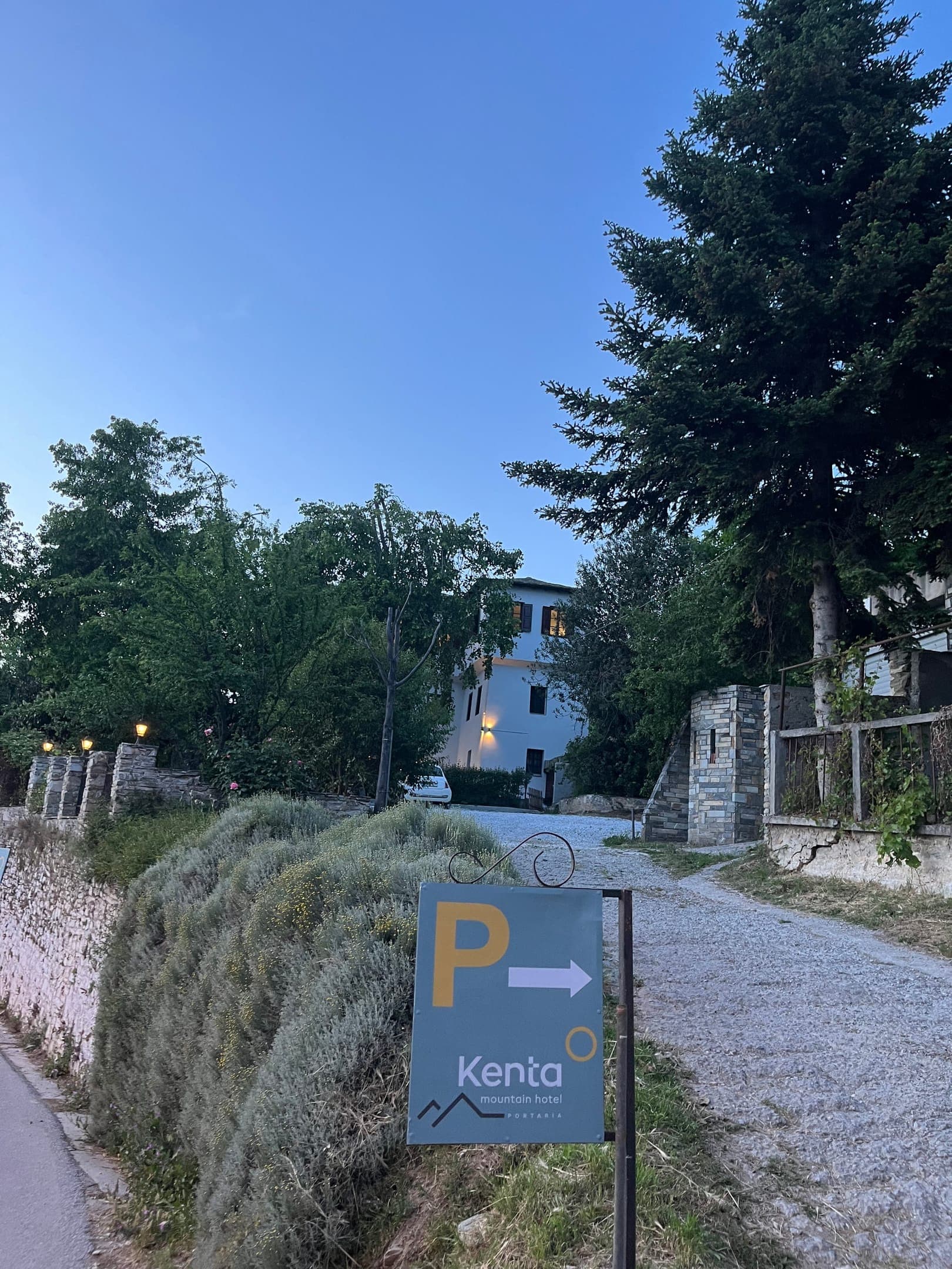 Kenta Mountain Hotel ,  Entrance of the Parking goes inside the Hotel