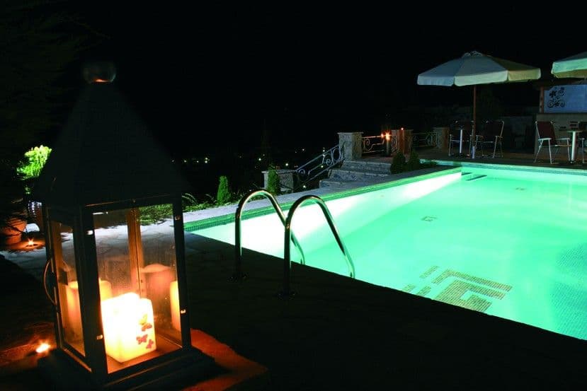 Hotel Kiriaki - pool - night