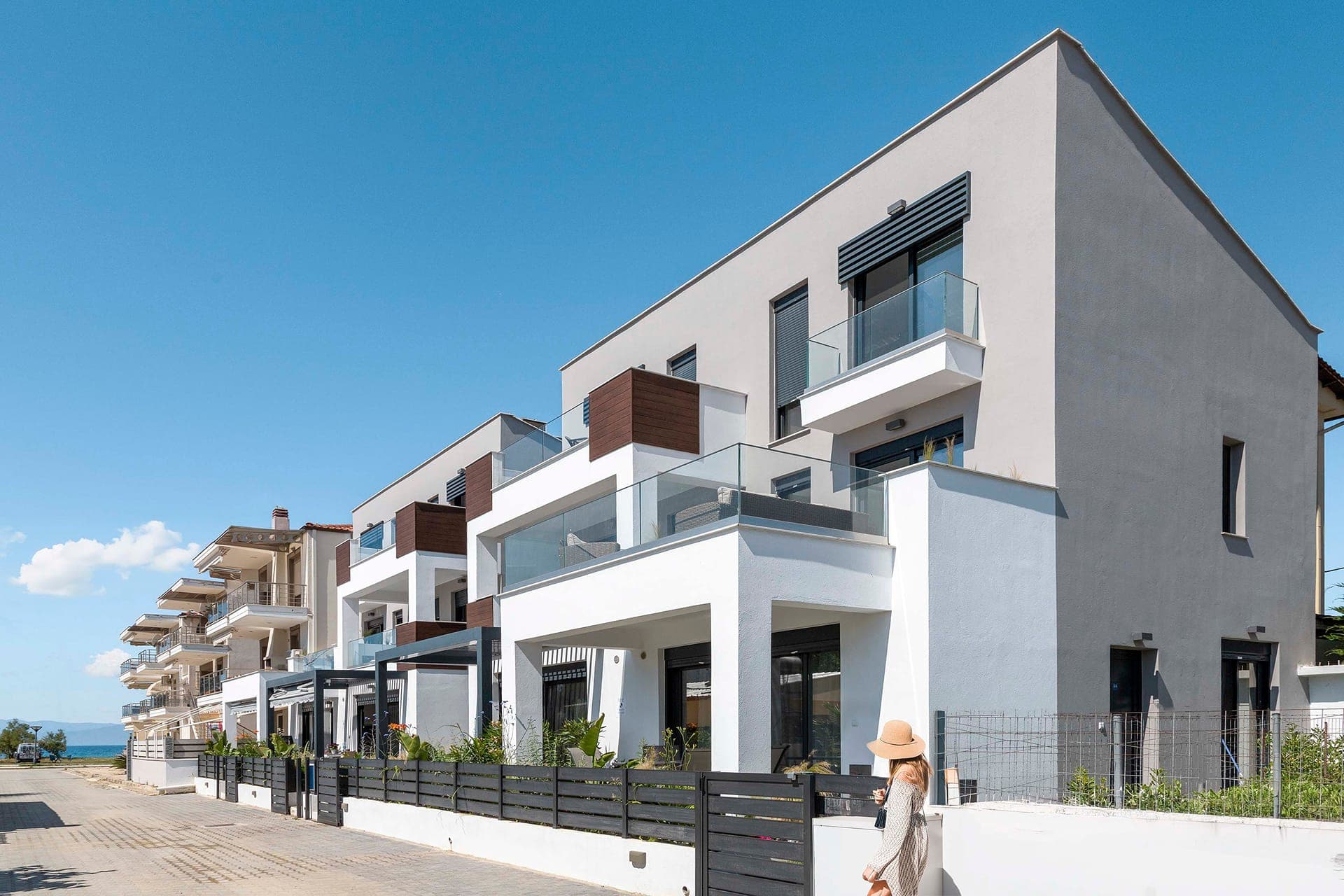 properties-KLEONIRIDA-0.jpg